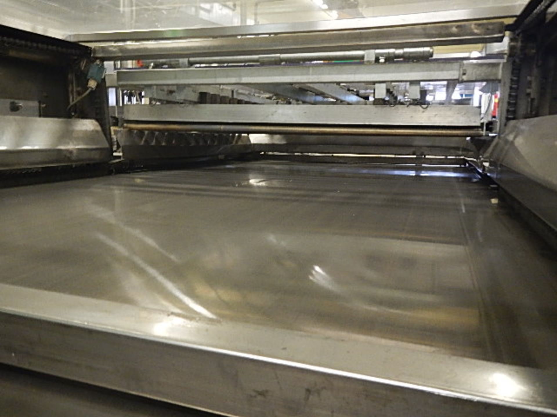 Complete Seitz filling line for 650ml and 1,000ml glass bottles. In full working condition, last - Image 30 of 40