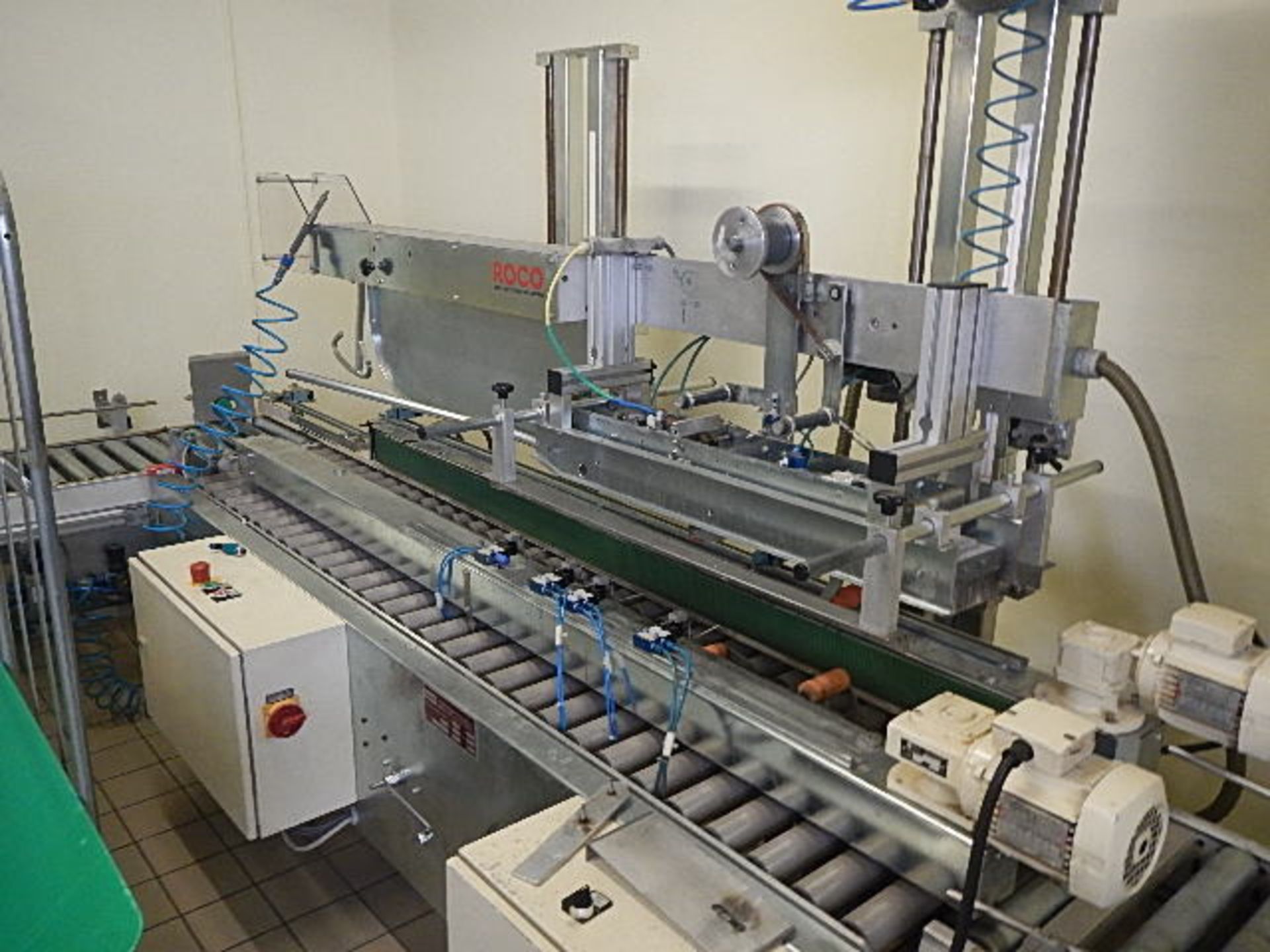 Complete Seitz filling line for 650ml and 1,000ml glass bottles. In full working condition, last - Image 8 of 40