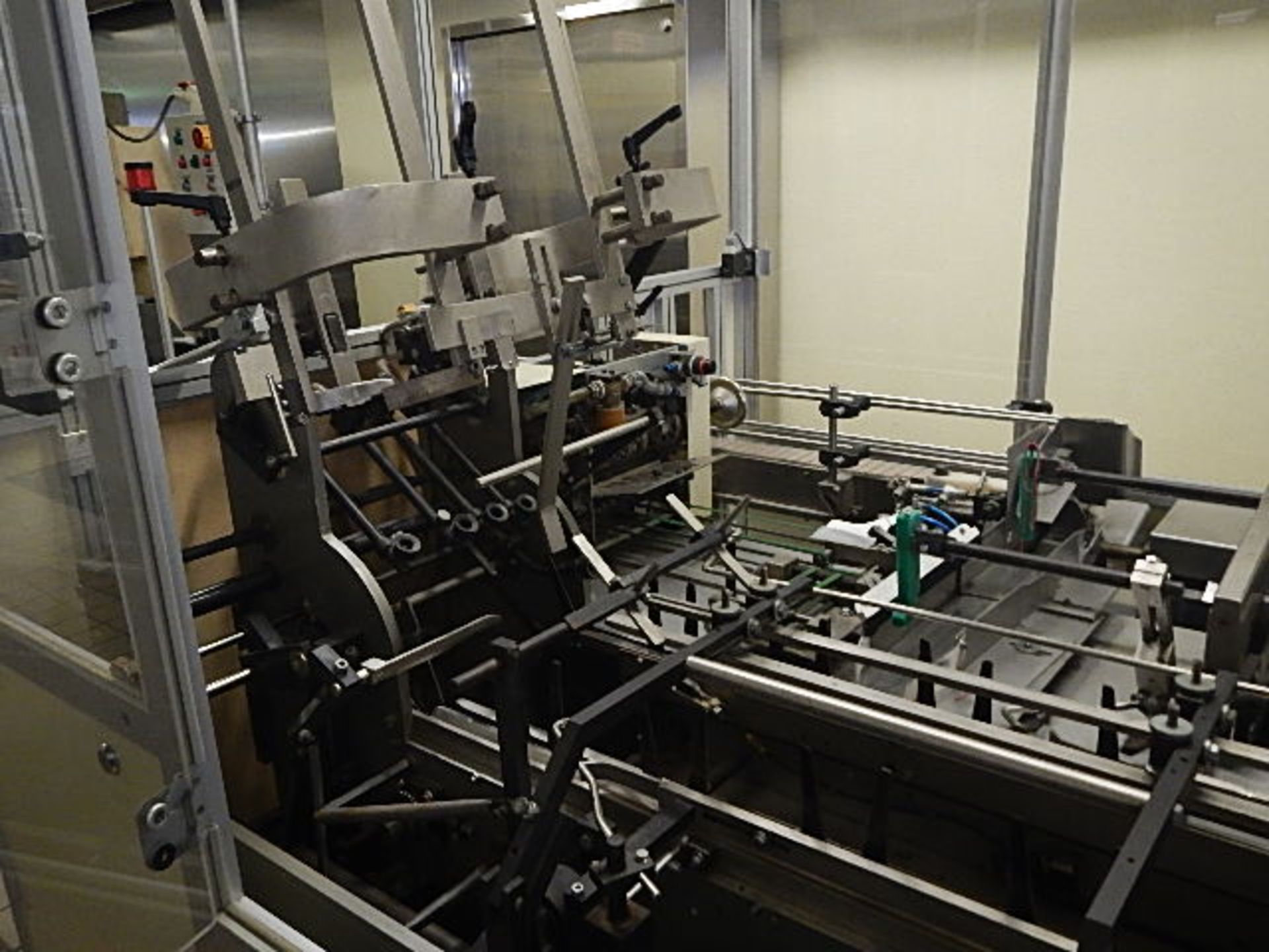 Complete Seitz filling line for 650ml and 1,000ml glass bottles. In full working condition, last - Image 16 of 40