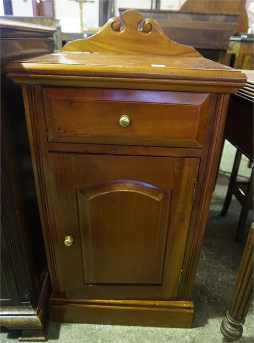 Pair of Victorian style solid mahogany bedside cabinets