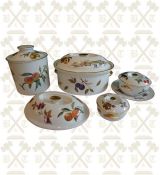 6 x pieces of Worcester fruit decorated serving dishes