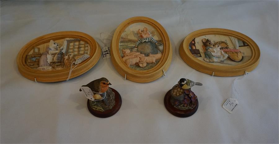 3 Border Fine Art Beatrix Potter wall plaques. Robin and a Great Tit figurines.