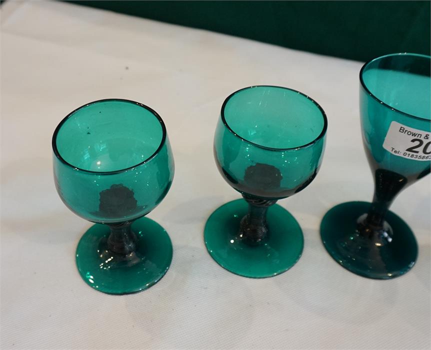 7 Bristol Green assorted wine glasses - Image 3 of 4