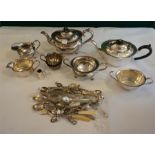 Collection of miscellaneous silver plated wares