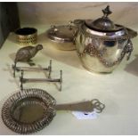 A Small Quantity Of Silver Plated Wares, to include a strainer, pair of knife rests, sucrier, bowl