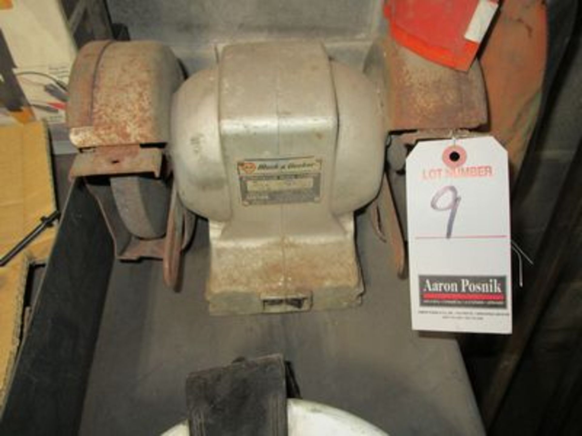 B&D 6" D.E. BENCH GRINDER, 1 PH.