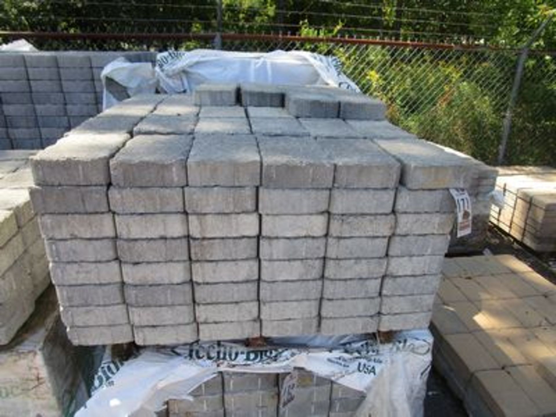 6"X6"X2" PATIO BLOCKS