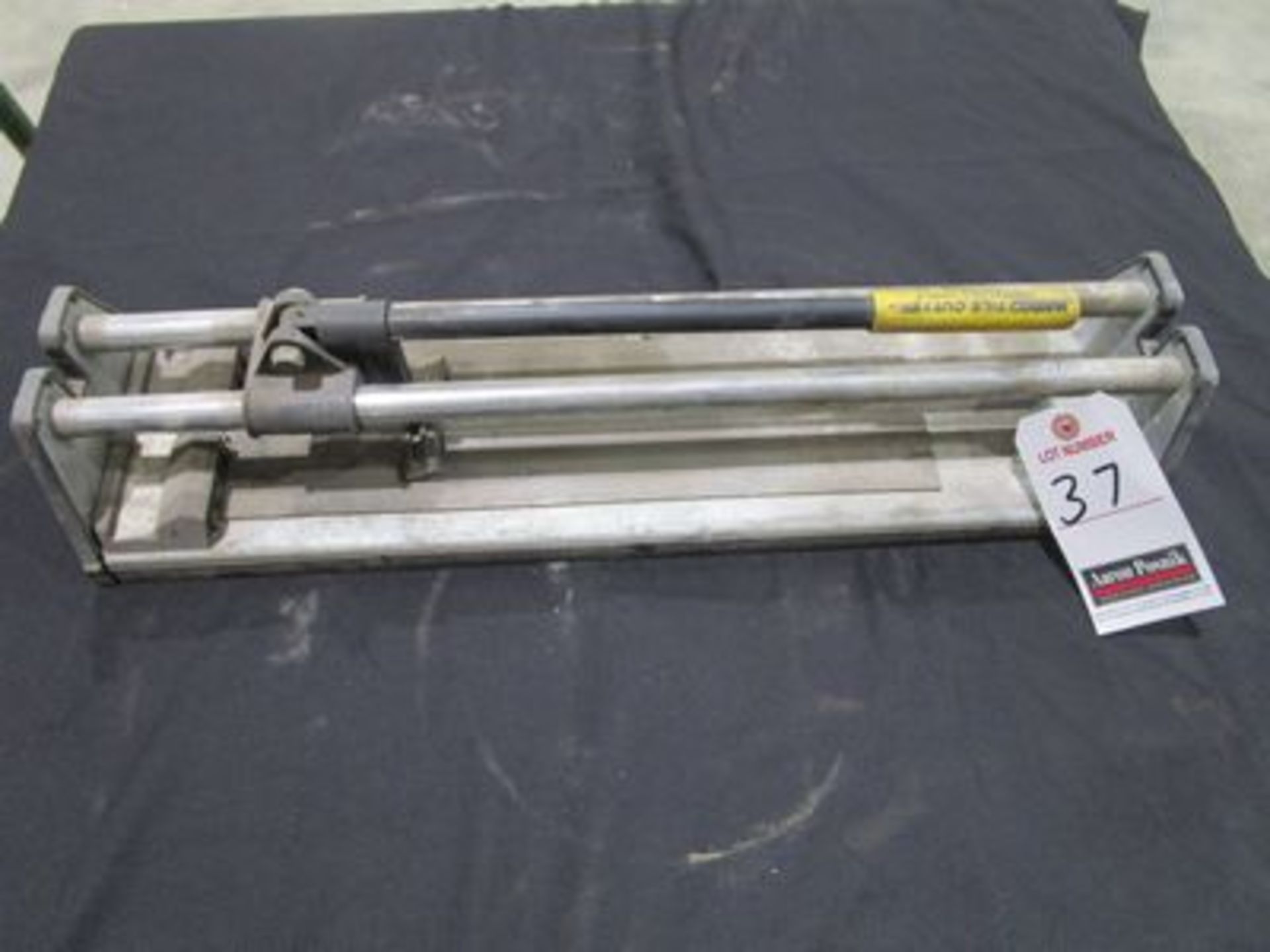 NATTCO 18' TILE CUTTER