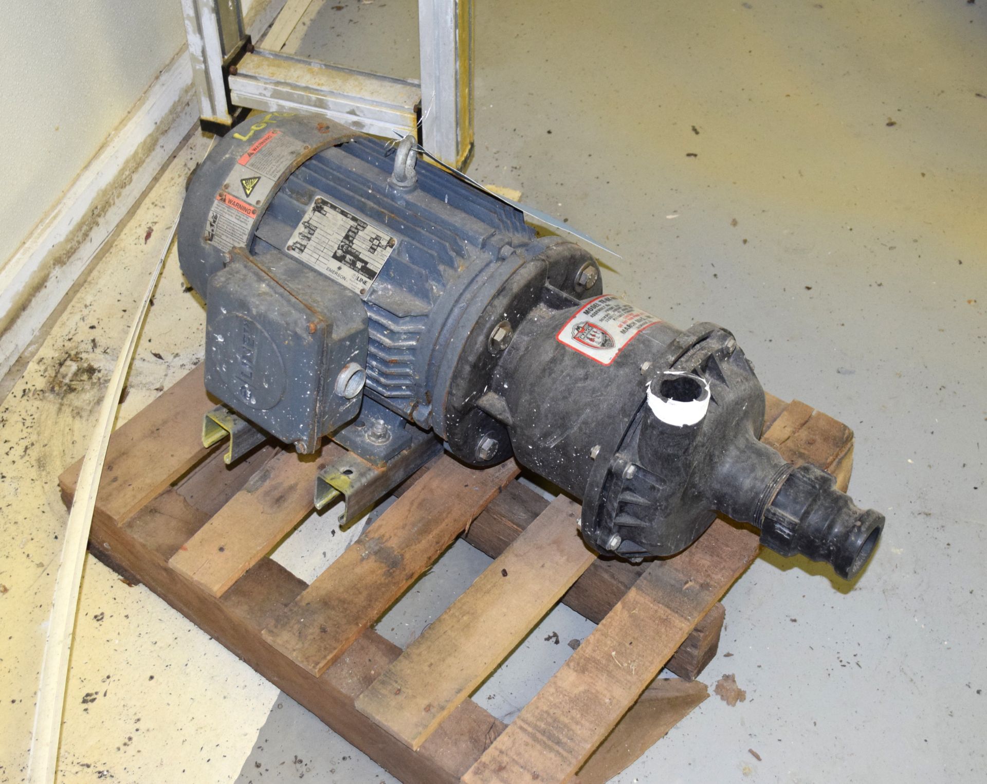 March Polypropylene Pump, Model TE-8K-MD. Driven by a 5hp, 3/60/208-230/460 volt, 3500 rpm motor. - Image 2 of 4