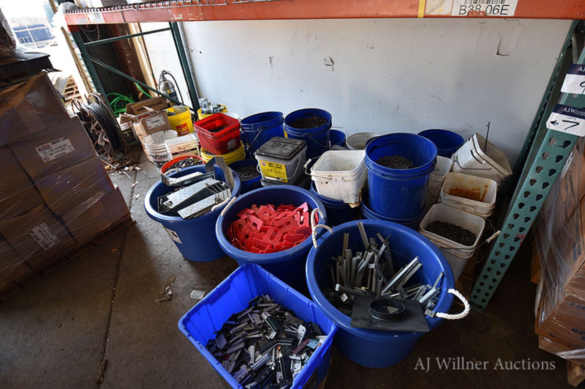 Contents Under 1 Sections of Pallet Racking (Nails, Shims, Brackets, Etc.)