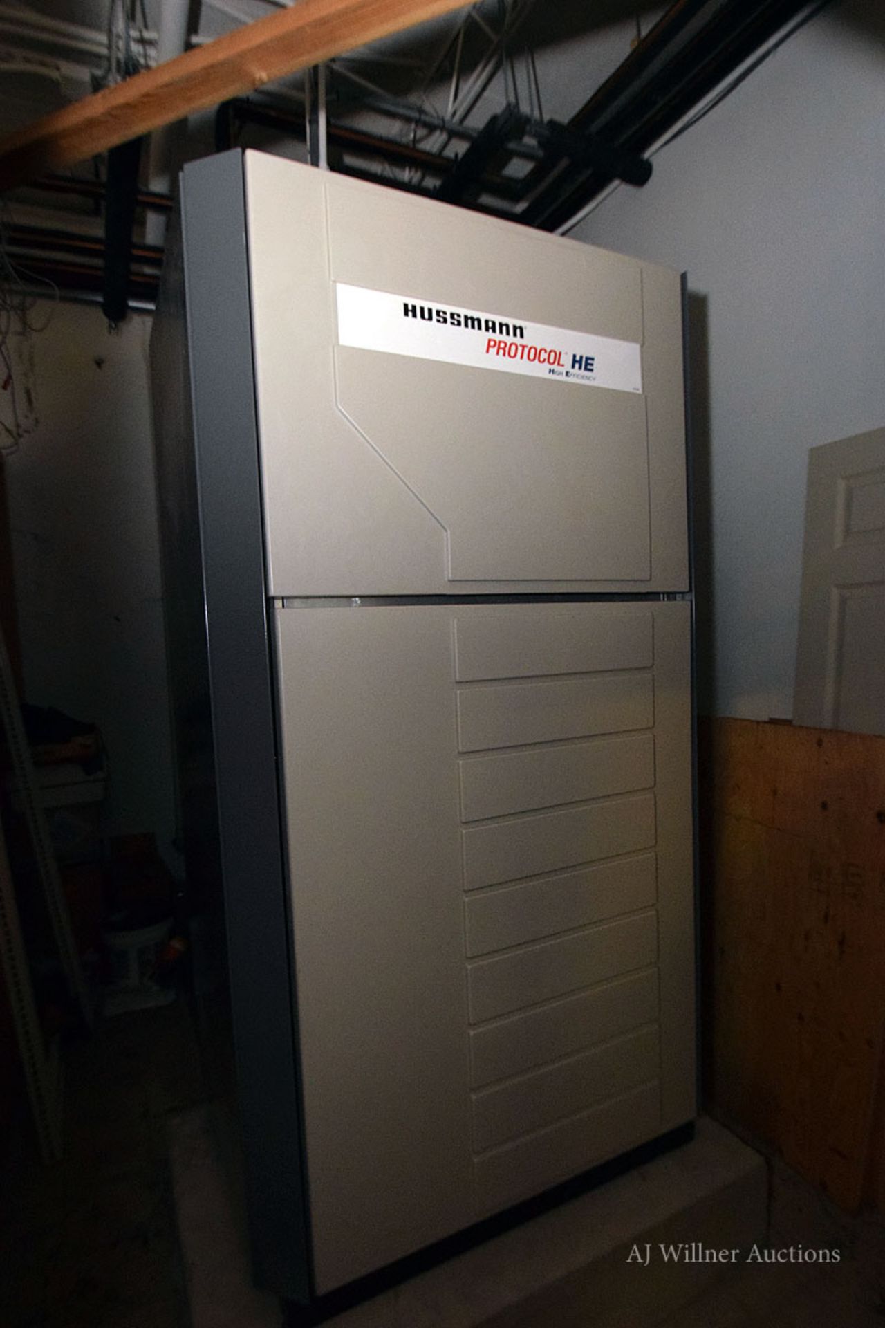 Hussman Protocol HE (High Efficiency) Refrigeration System