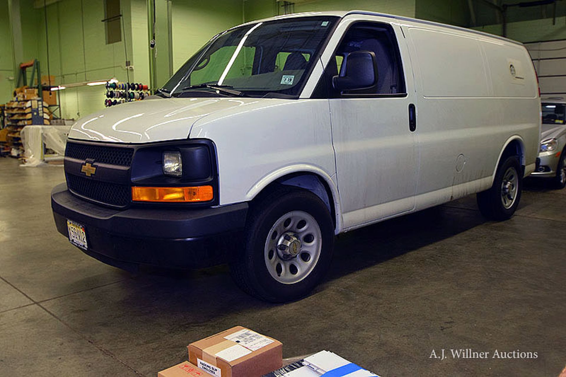 2014 Chevrolet Express 1500 Cargo van - Image 2 of 9