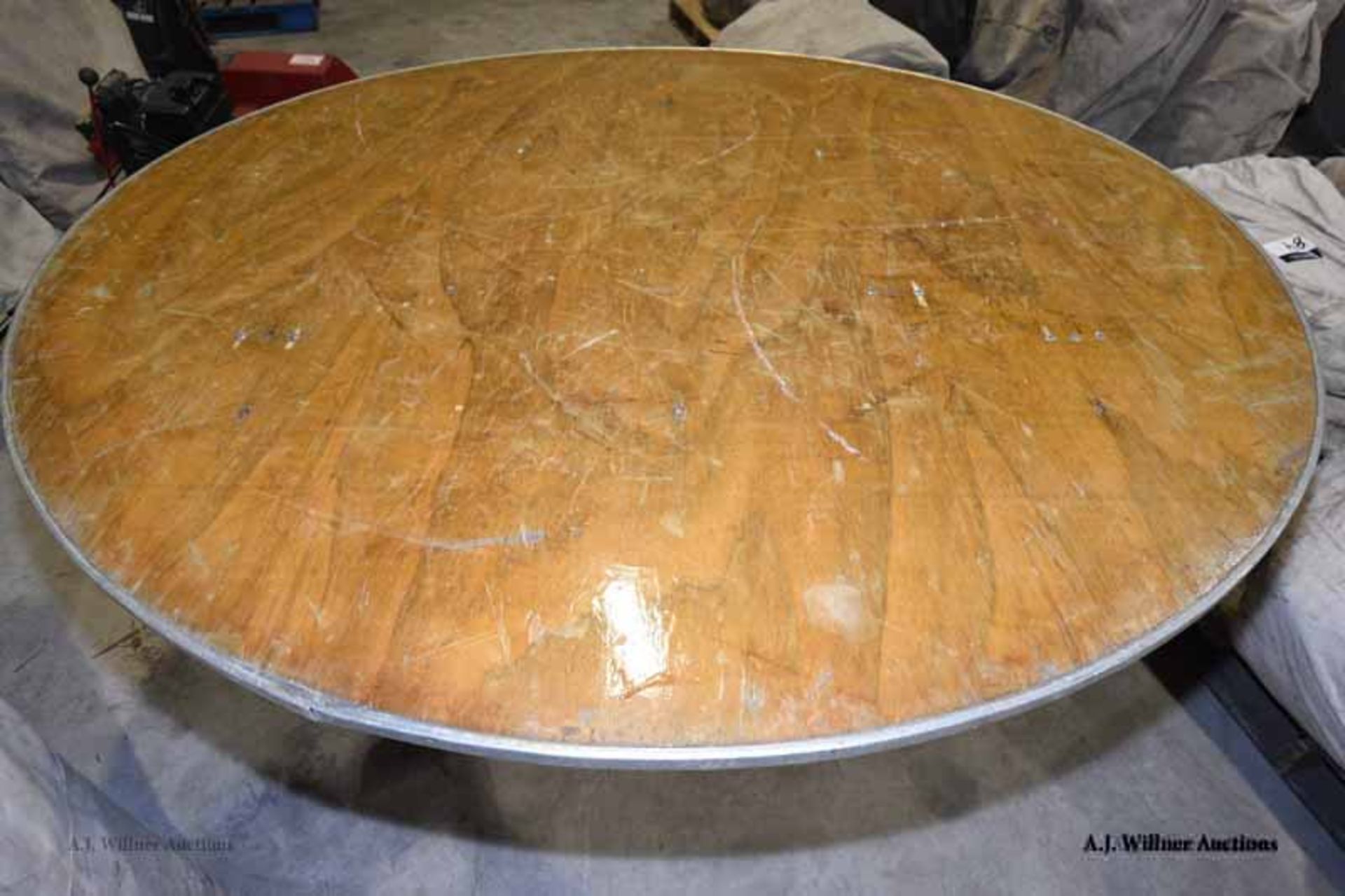 6' Round Folding Table, Wood w/Metal Edge