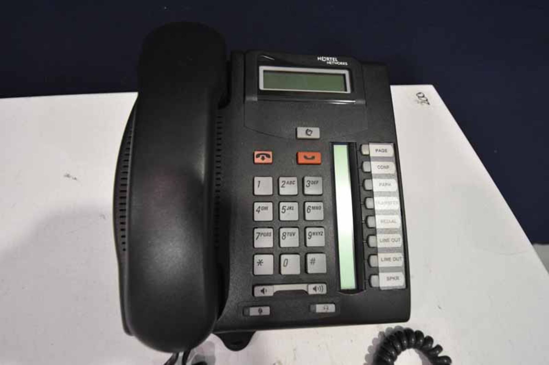 100 - Nortel Model NT8B26AABL VoIP Phones - Image 3 of 3