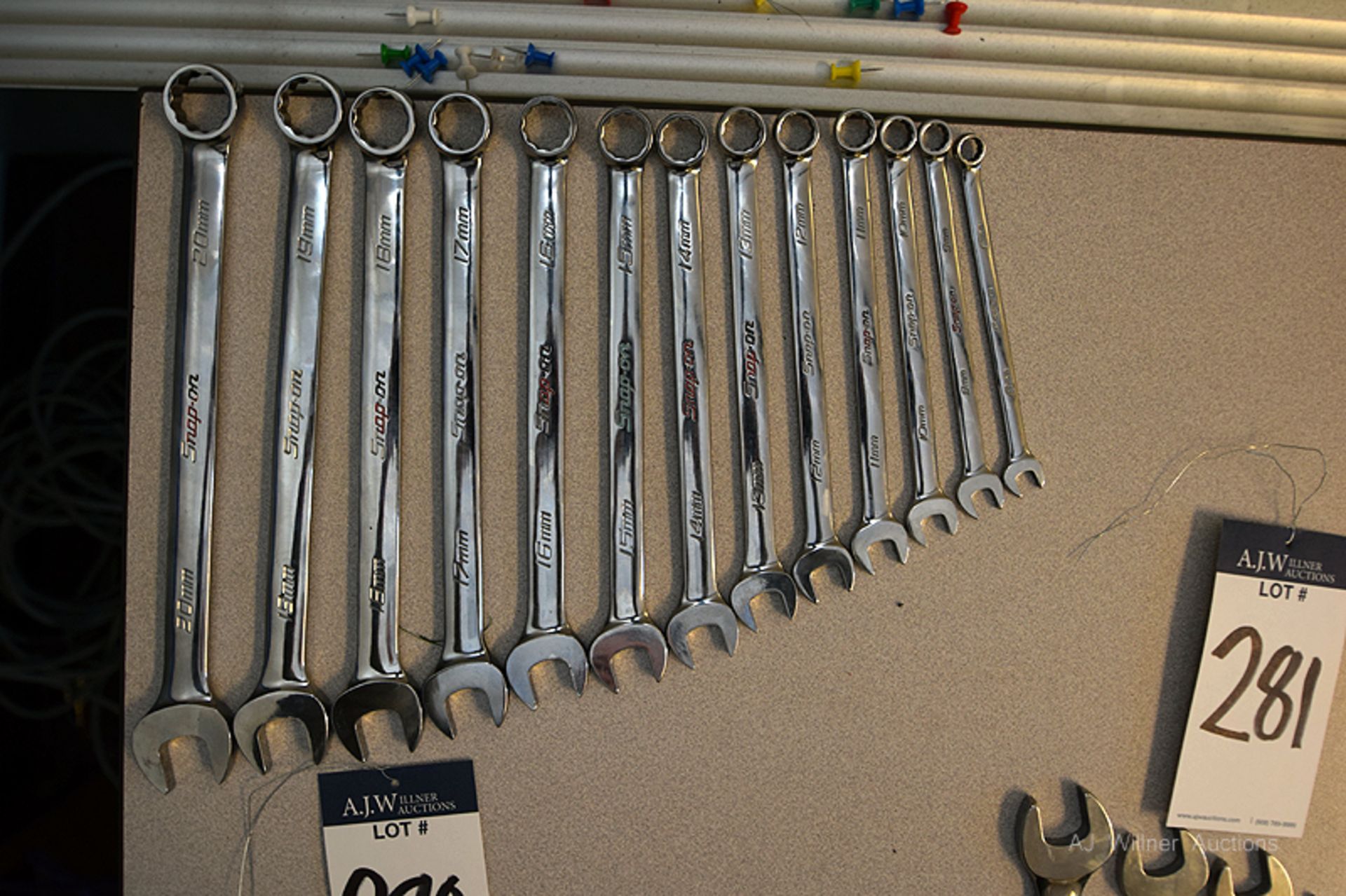 Snap-On 13pc wrench set 8-20 MM