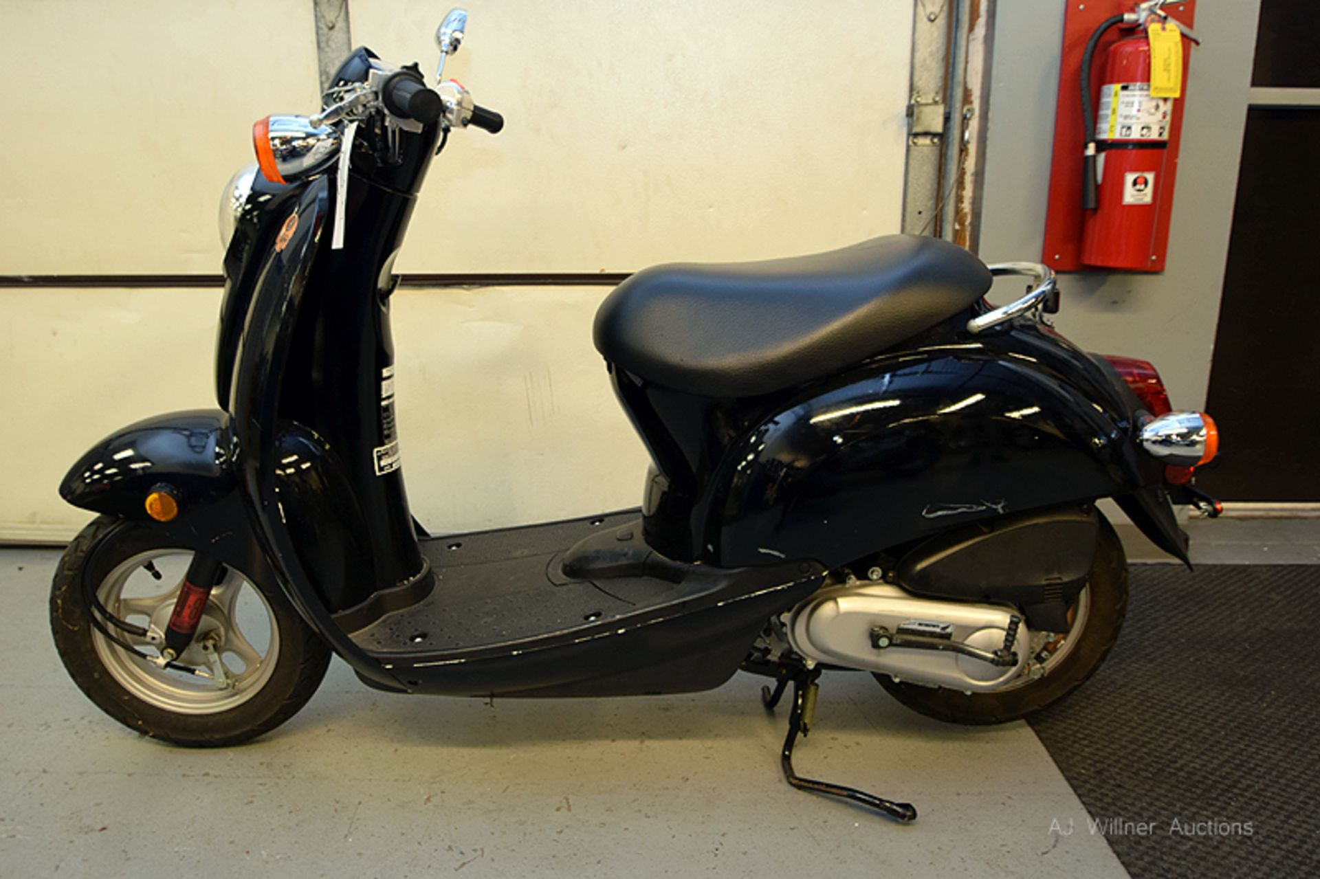 2004 HONDA CHF50 - Image 2 of 4