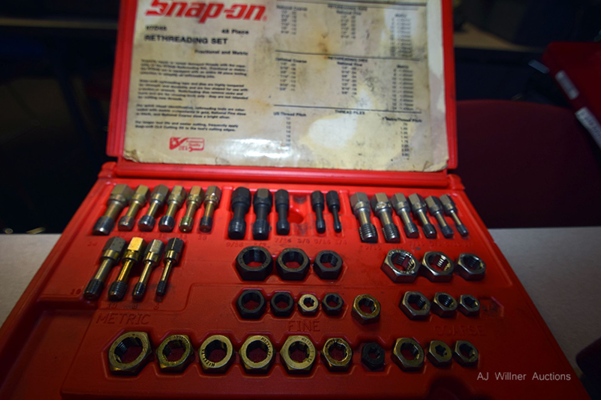 Snap-On RTD48 Rethreading Kit (missing 3/8"-24 Tap & 1/4"-20 Die)