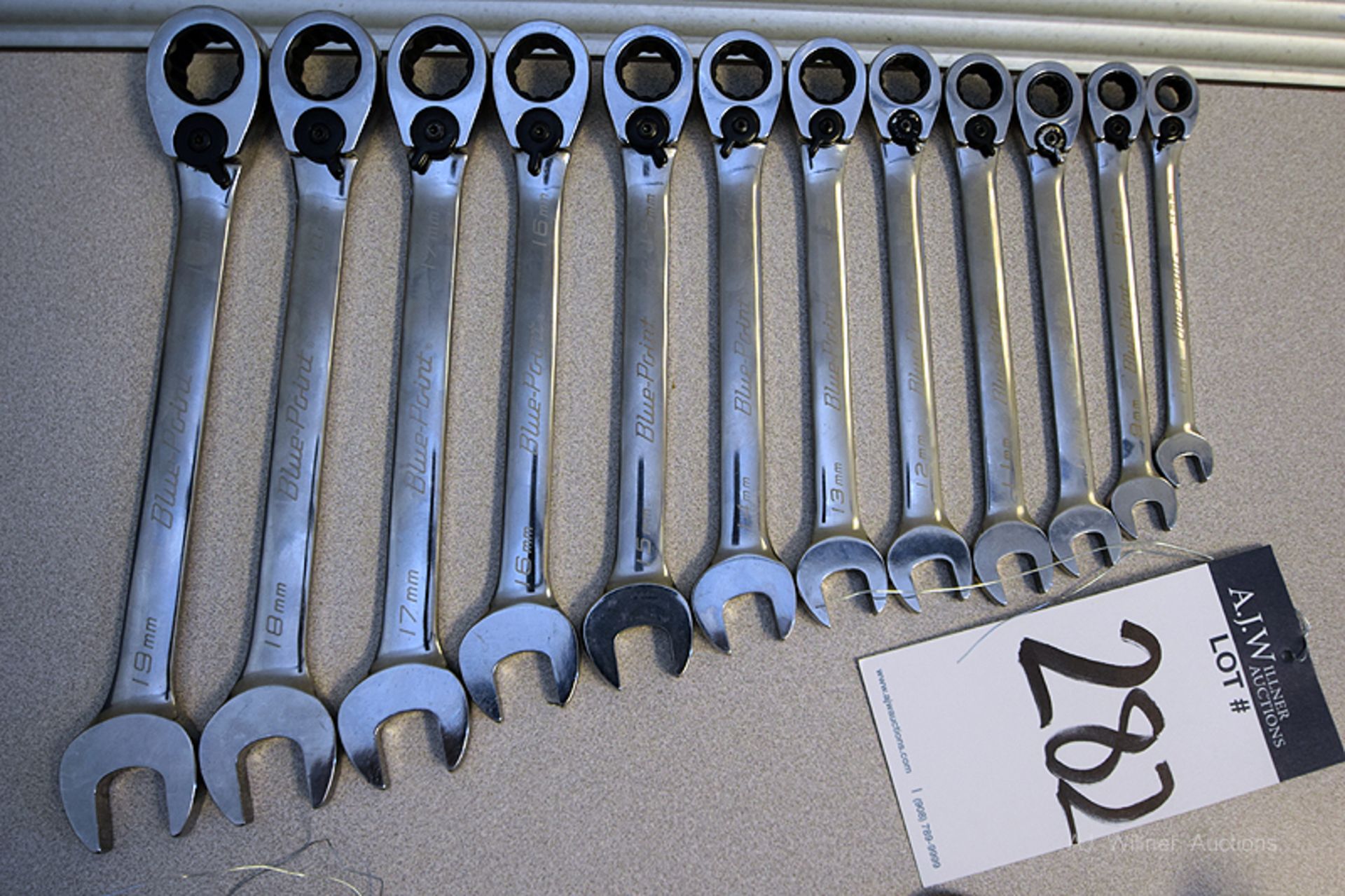 Blue-Point 12pc wrench set 8-19MM