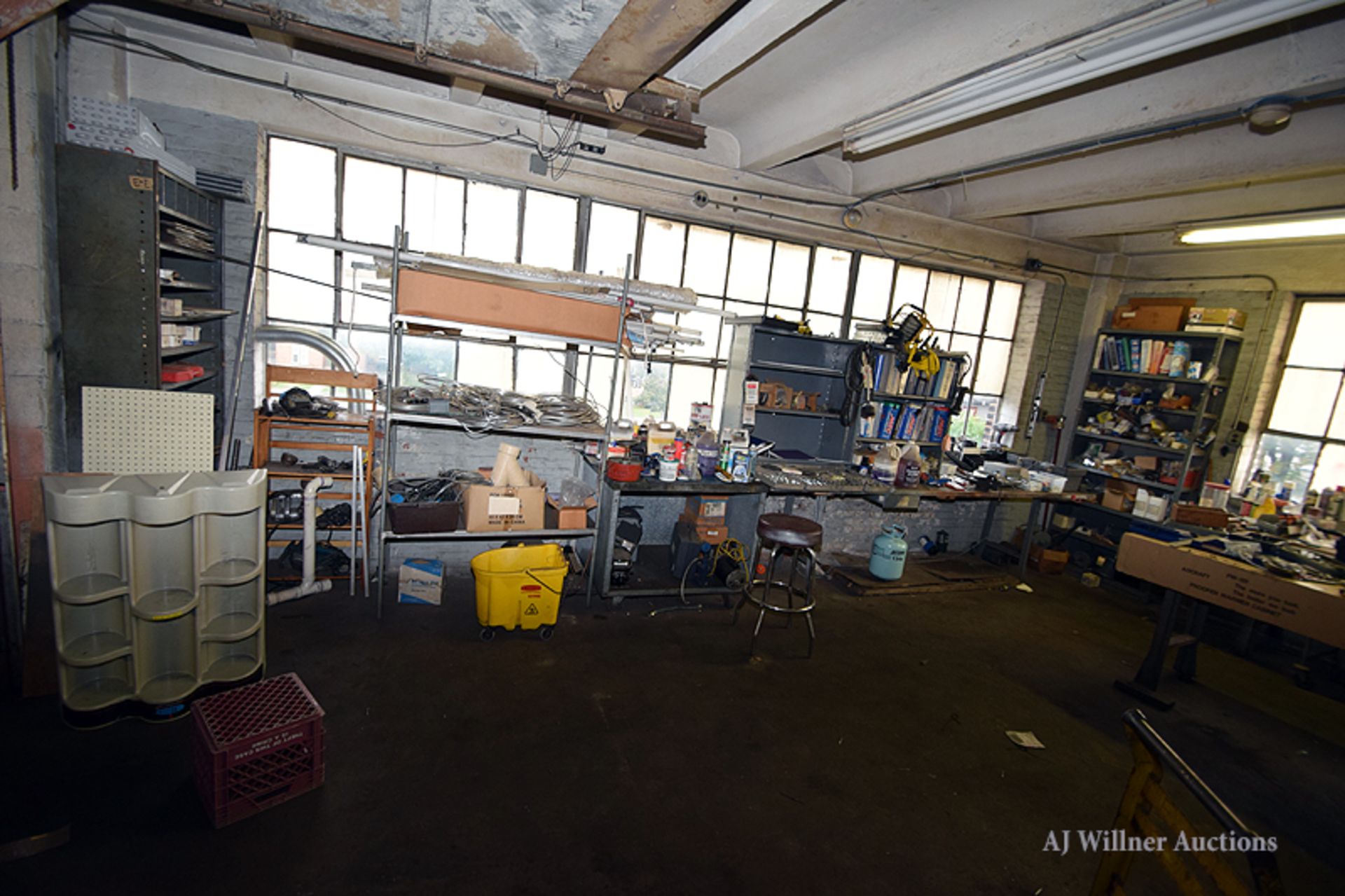 Contents of Workshop; Tools, Vacuums, Parts, Etc. - Image 2 of 13