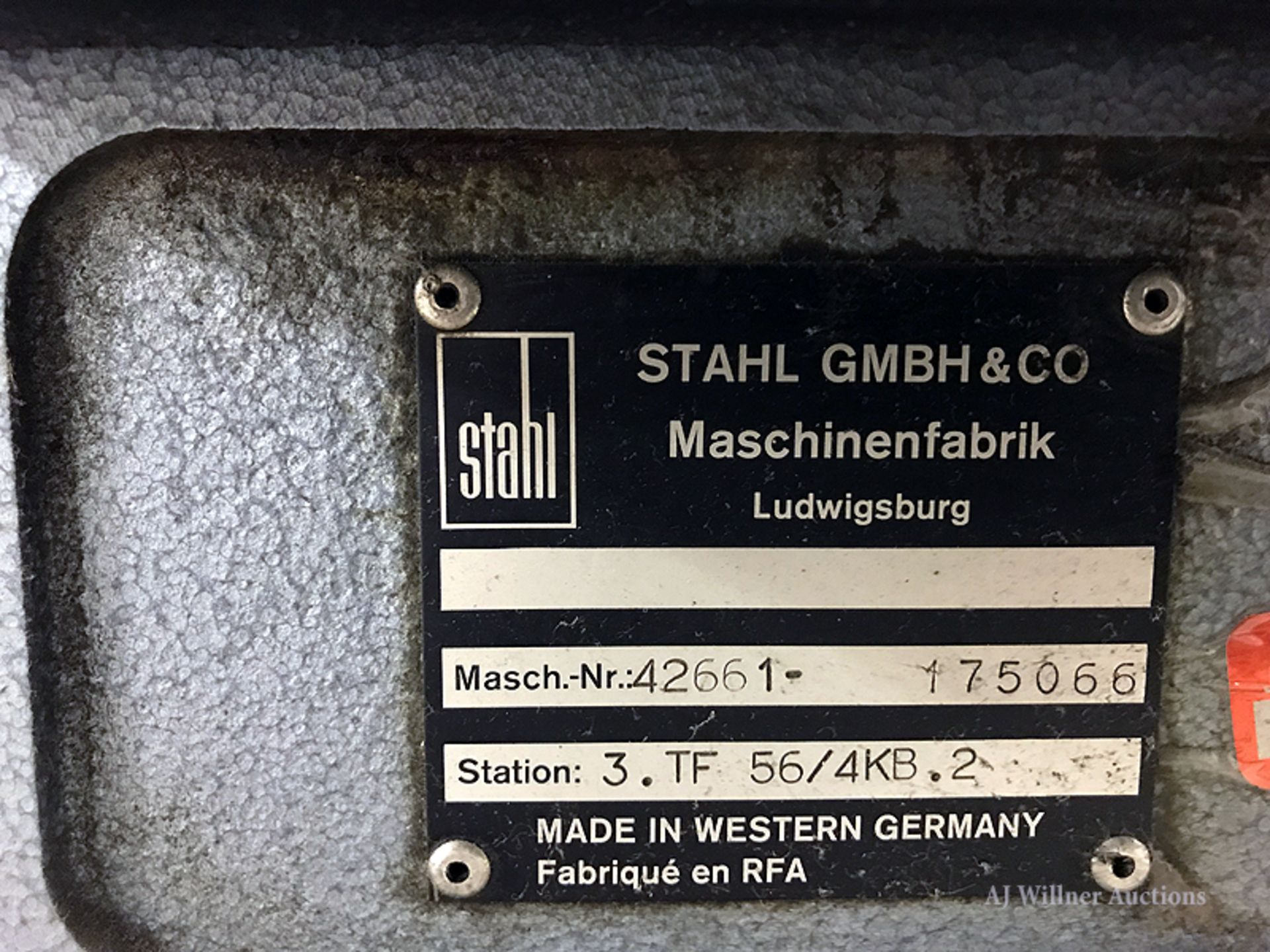 Stahl TF 66/444 RF.2 26"x40" Continuous Feed Folder - Image 12 of 13