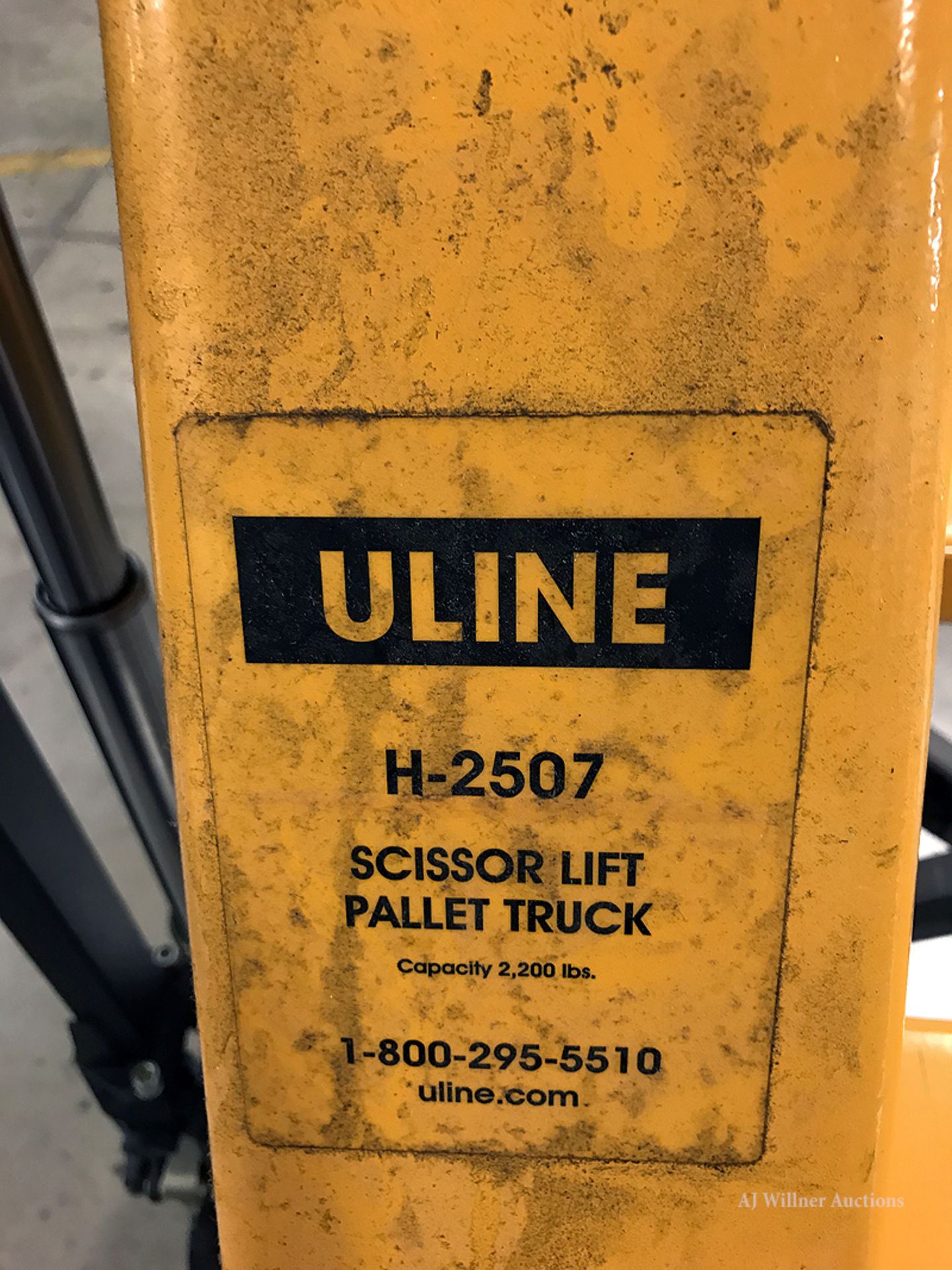 U-Line High-Raise Manual Pallet - Image 4 of 4