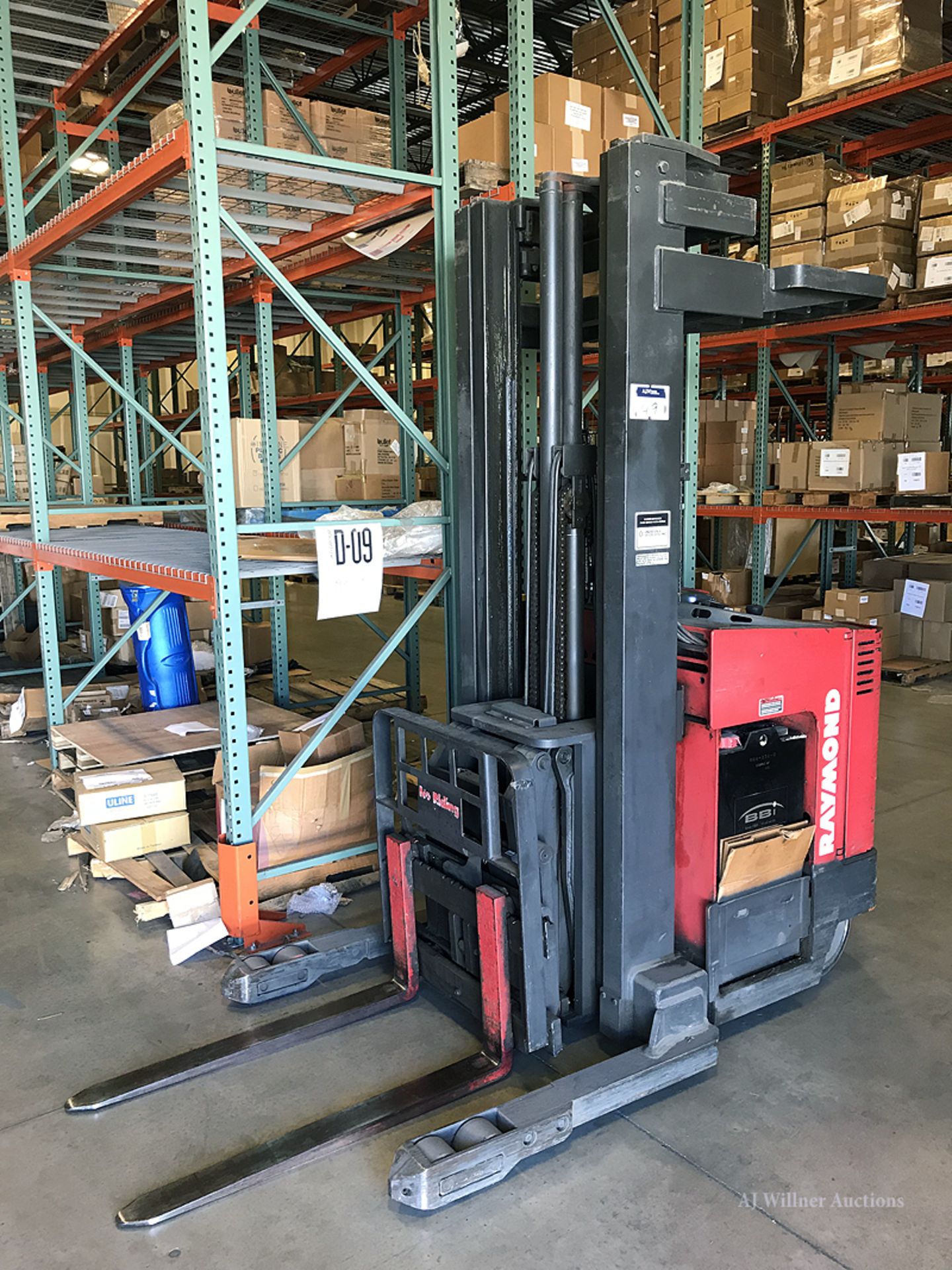 Raymond Model EASI, 2,500 lbs. Cap, Reach Truck - Image 2 of 4