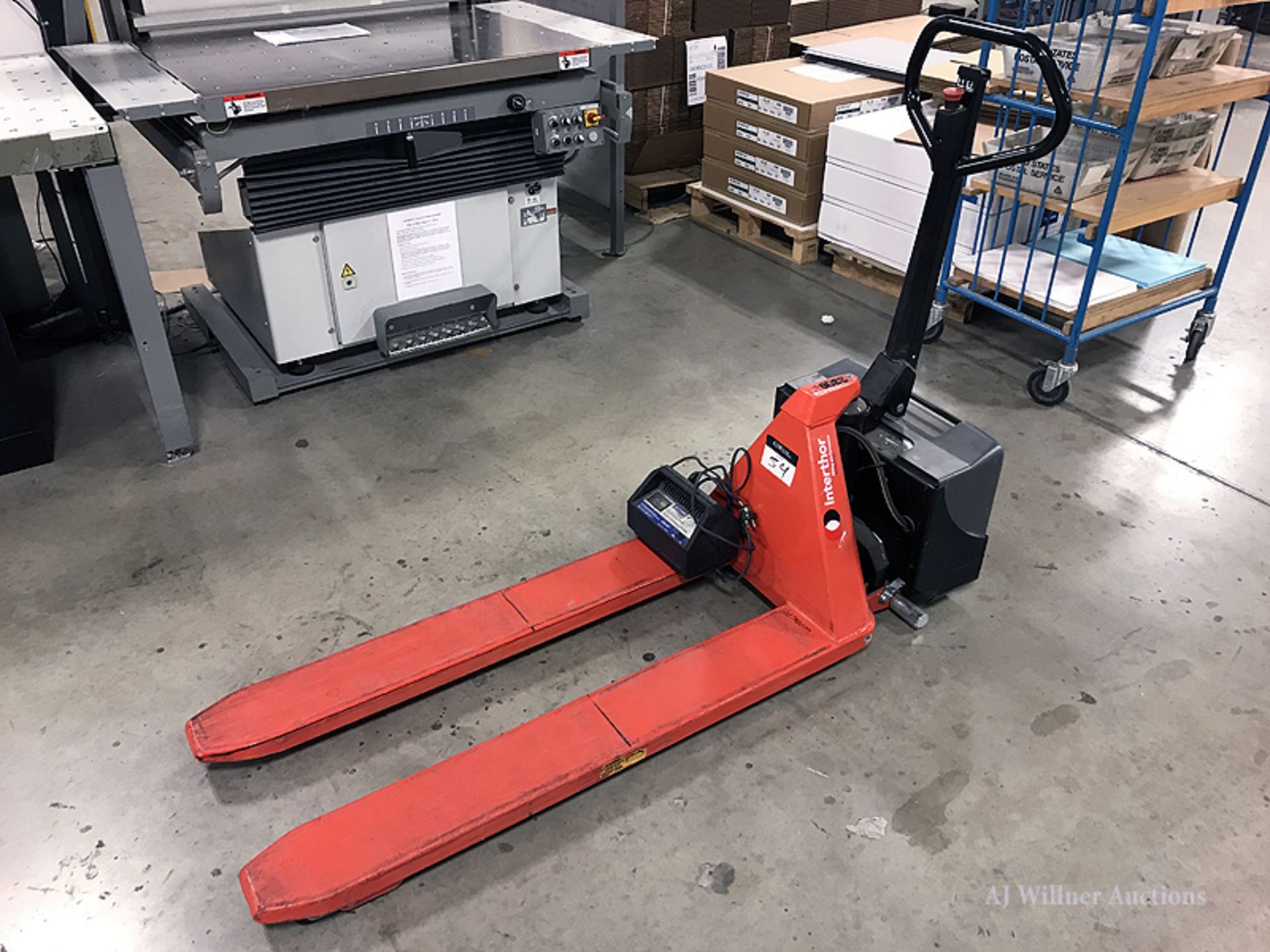 Interthor Thorklift 12 Volt Pallet Jack - Image 2 of 4