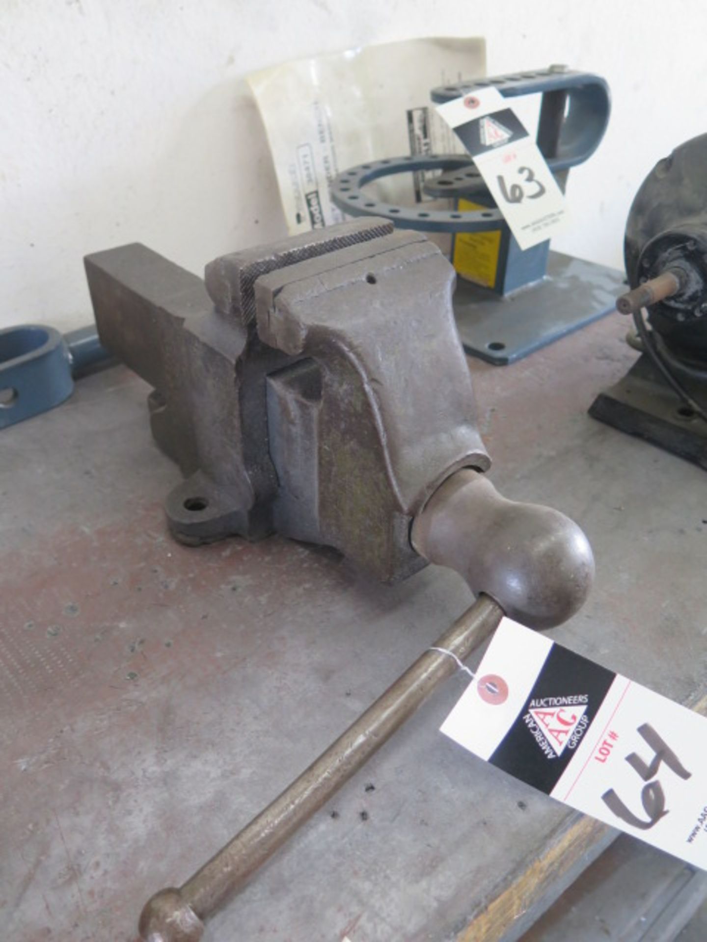 Bench Vise - Image 2 of 2