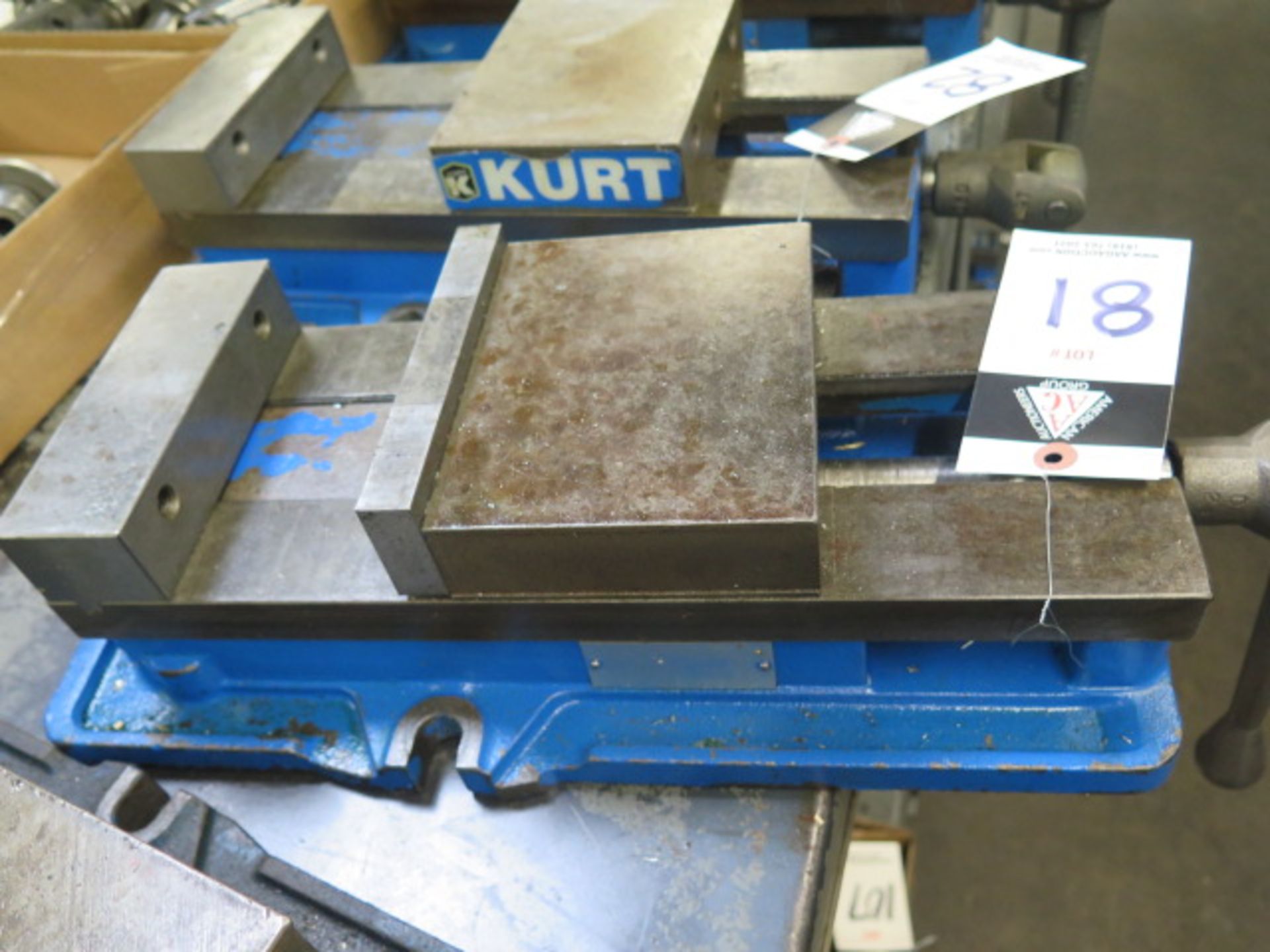 Kurt 6" Angle-Lock Vise - Image 2 of 3