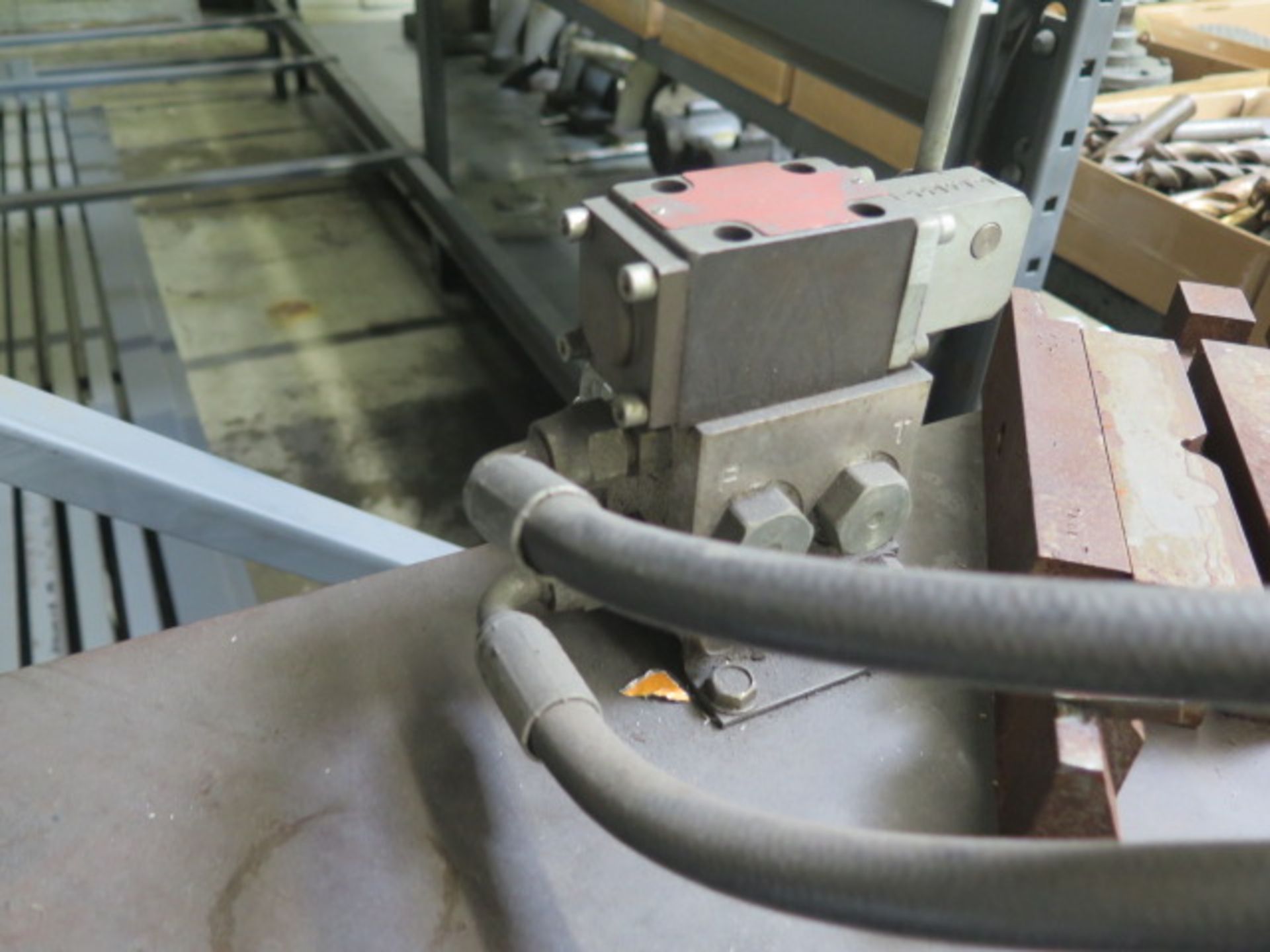 Hydraulic Pump and Machine Base - Image 3 of 5