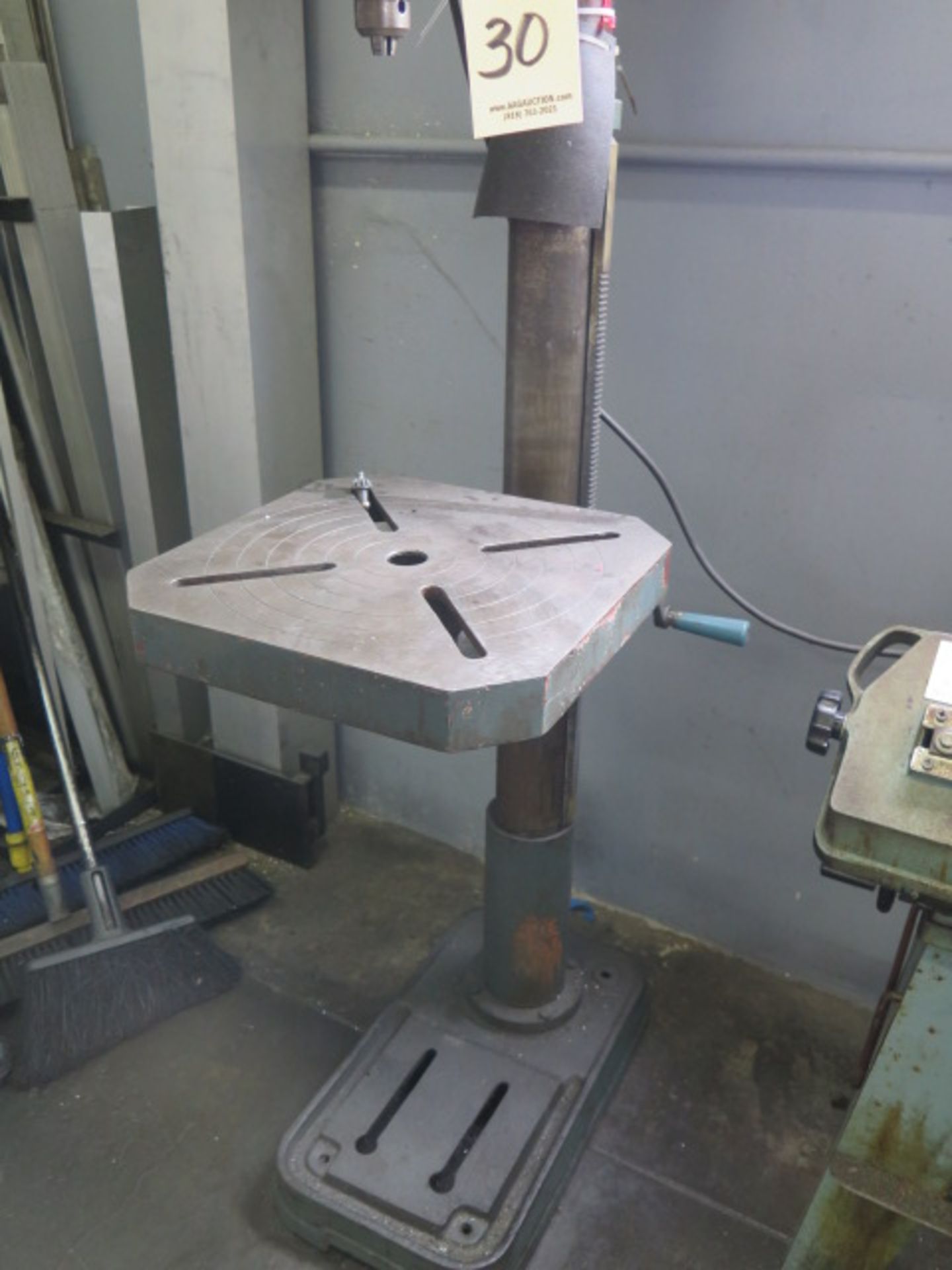 Maxdrill mdl. PDS25P Pedestal Drill Press - Image 3 of 4