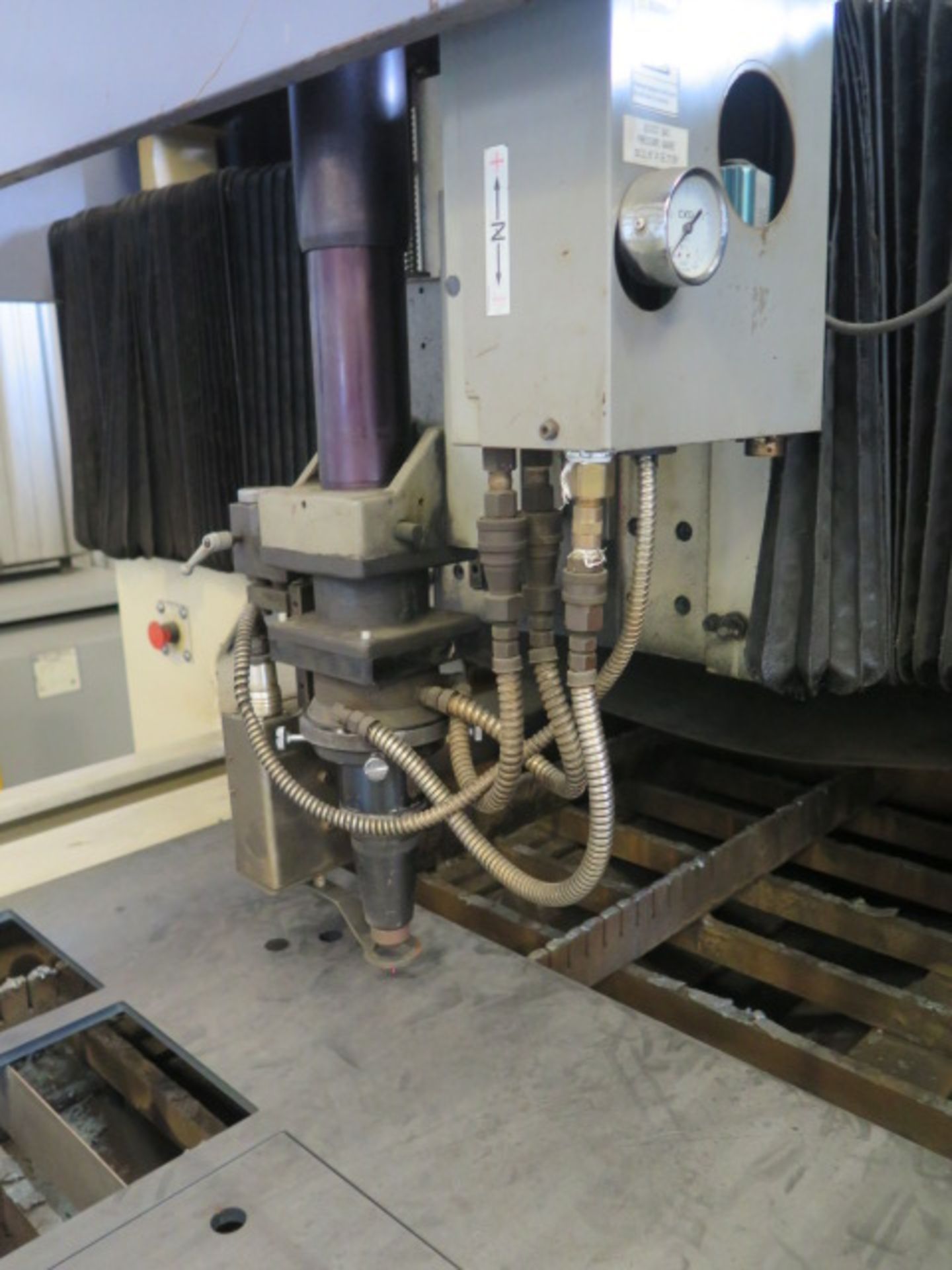 2000 Mitsubishi 2512 HDII 3000 Watt CNC Laser Contour Machine s/n 6025HDII046 w/ Mitsubishi LC20B - Image 6 of 18