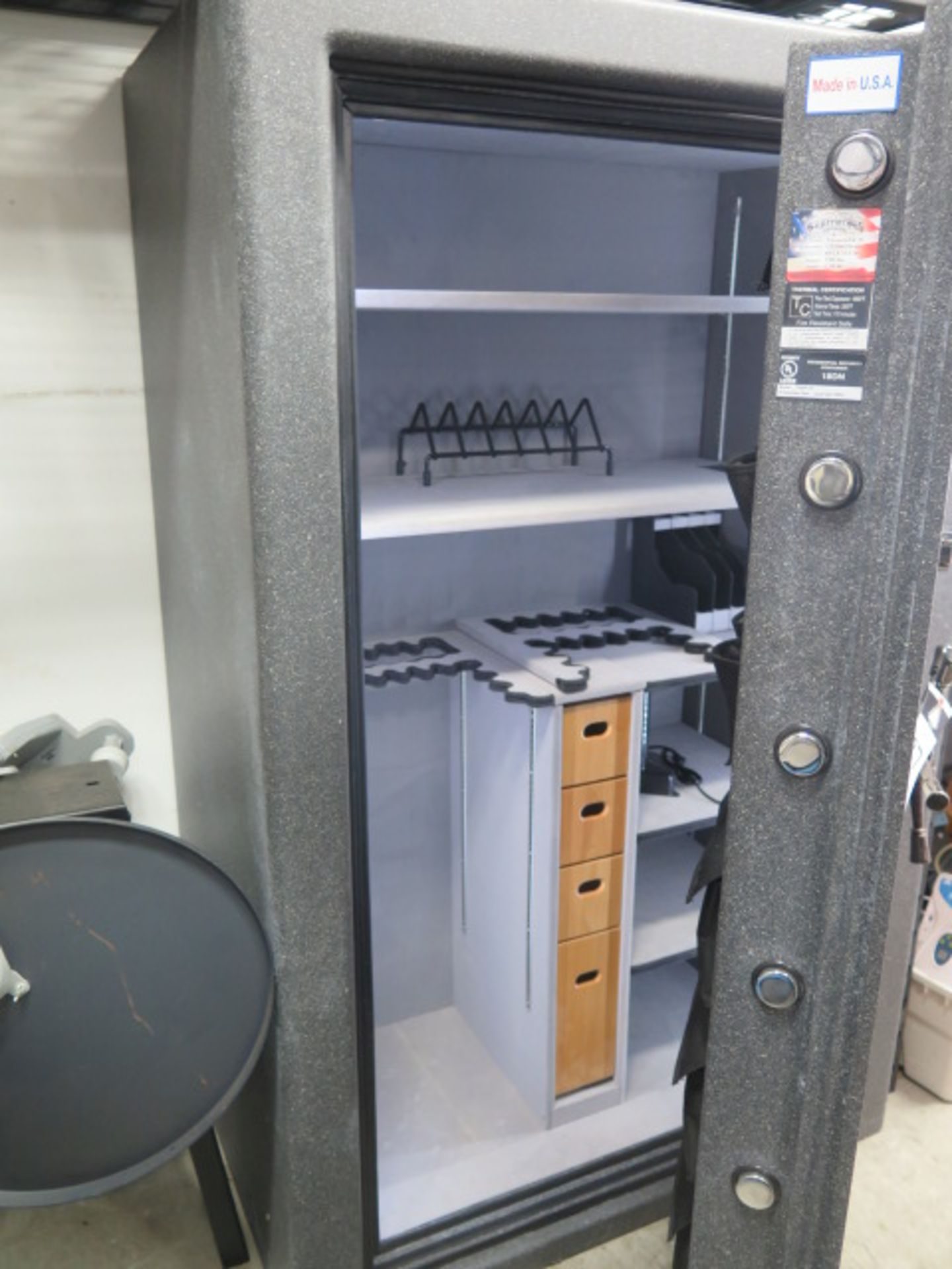 Superior Safe Co “Untouchable 55” Gun Safe - Image 8 of 10