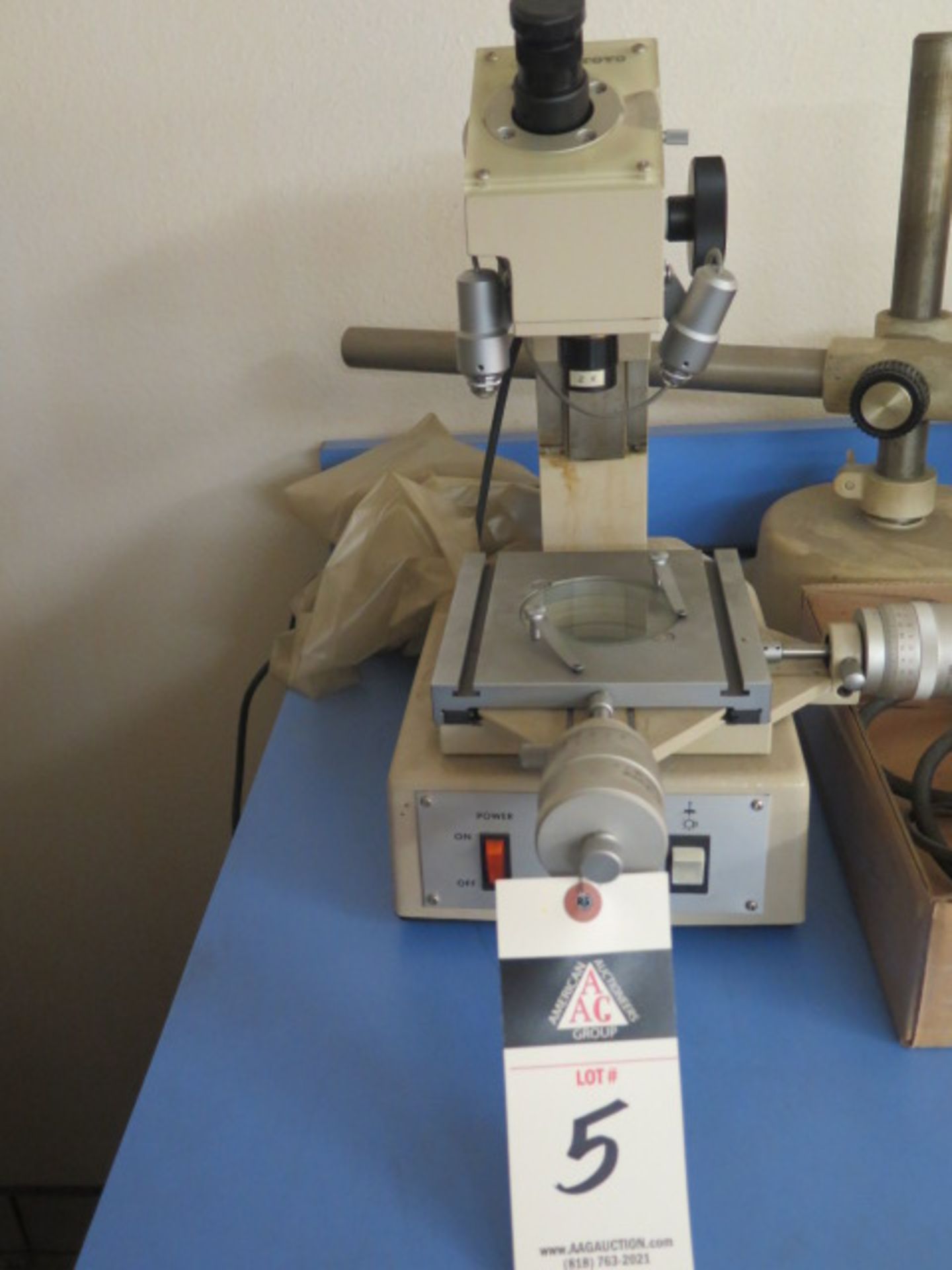 Mitutoyo TM-101 Tool Makers Microscope