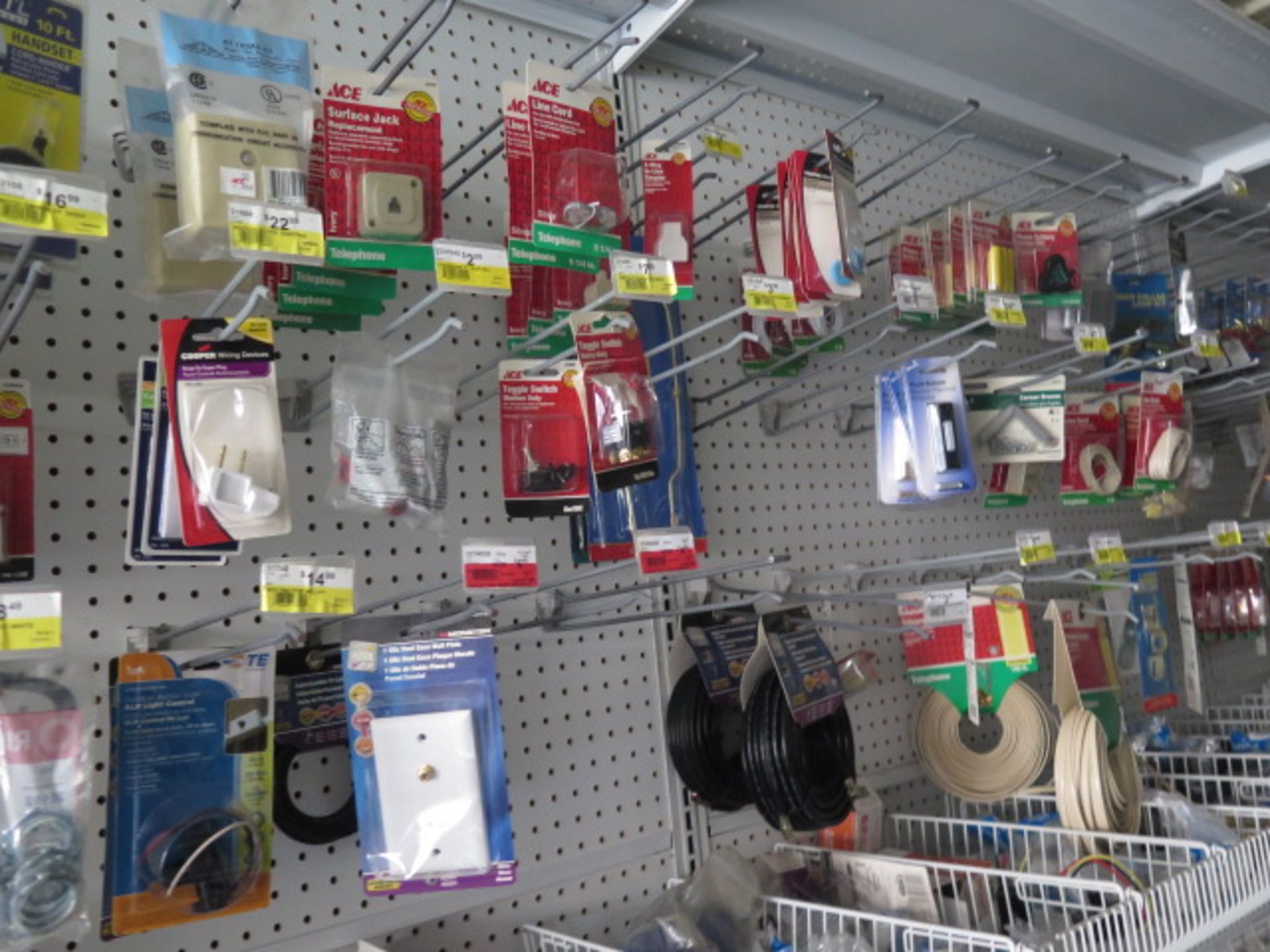 40’ Storage Container w/ Large Quantity of Hardware (Ace Hardware Buyout) Electrical Fixtures - Image 8 of 16