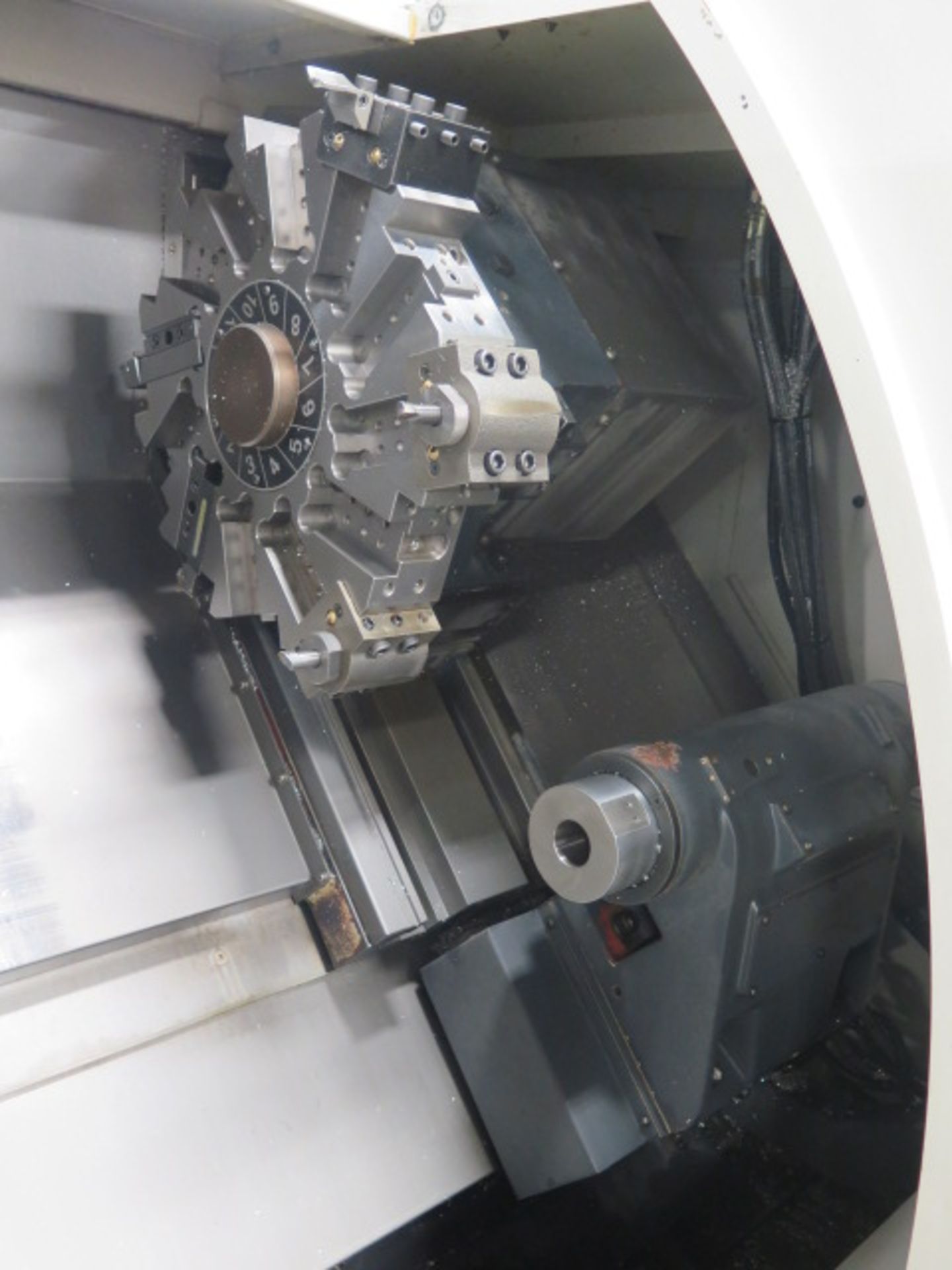 NOV/2011 Viper VT-25BCNC Turning Center s/n 4331109011 w/ Fanuc Series 0i-TD Controls, 12-Station - Image 6 of 11