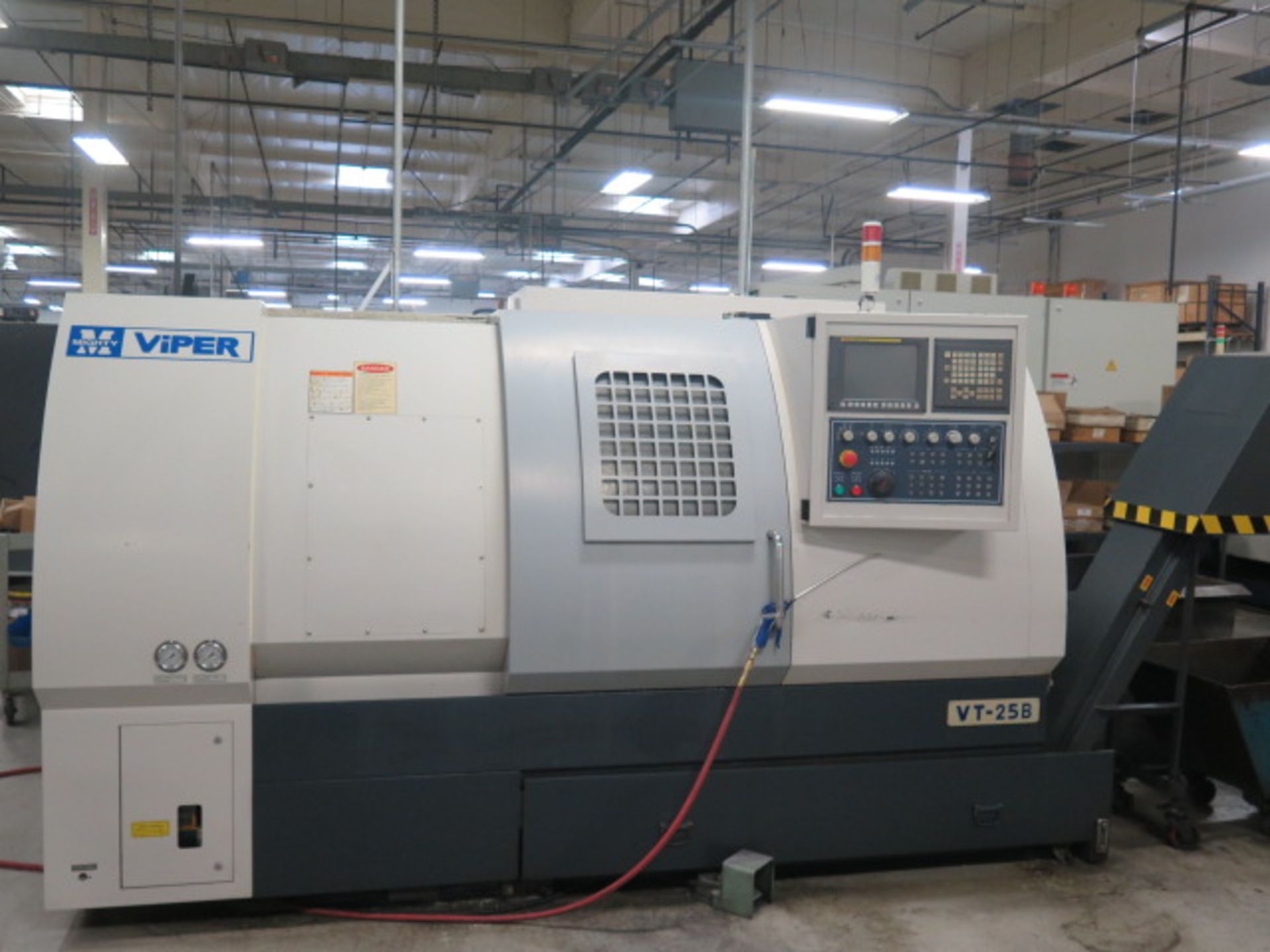 NOV/2011 Viper VT-25BCNC Turning Center s/n 4331109011 w/ Fanuc Series 0i-TD Controls, 12-Station