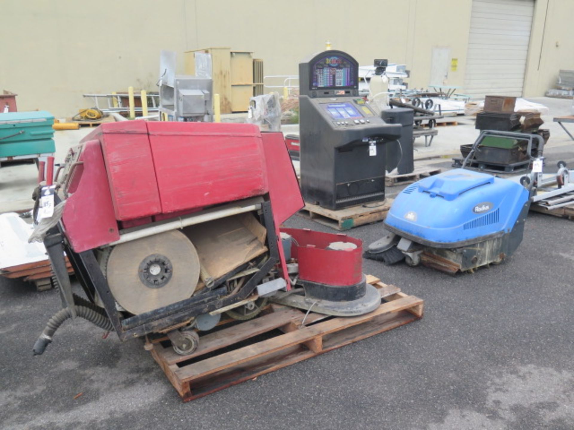 Windsor Floor Sweeper and Clark Floor Scrubber (NEEDS WORK)