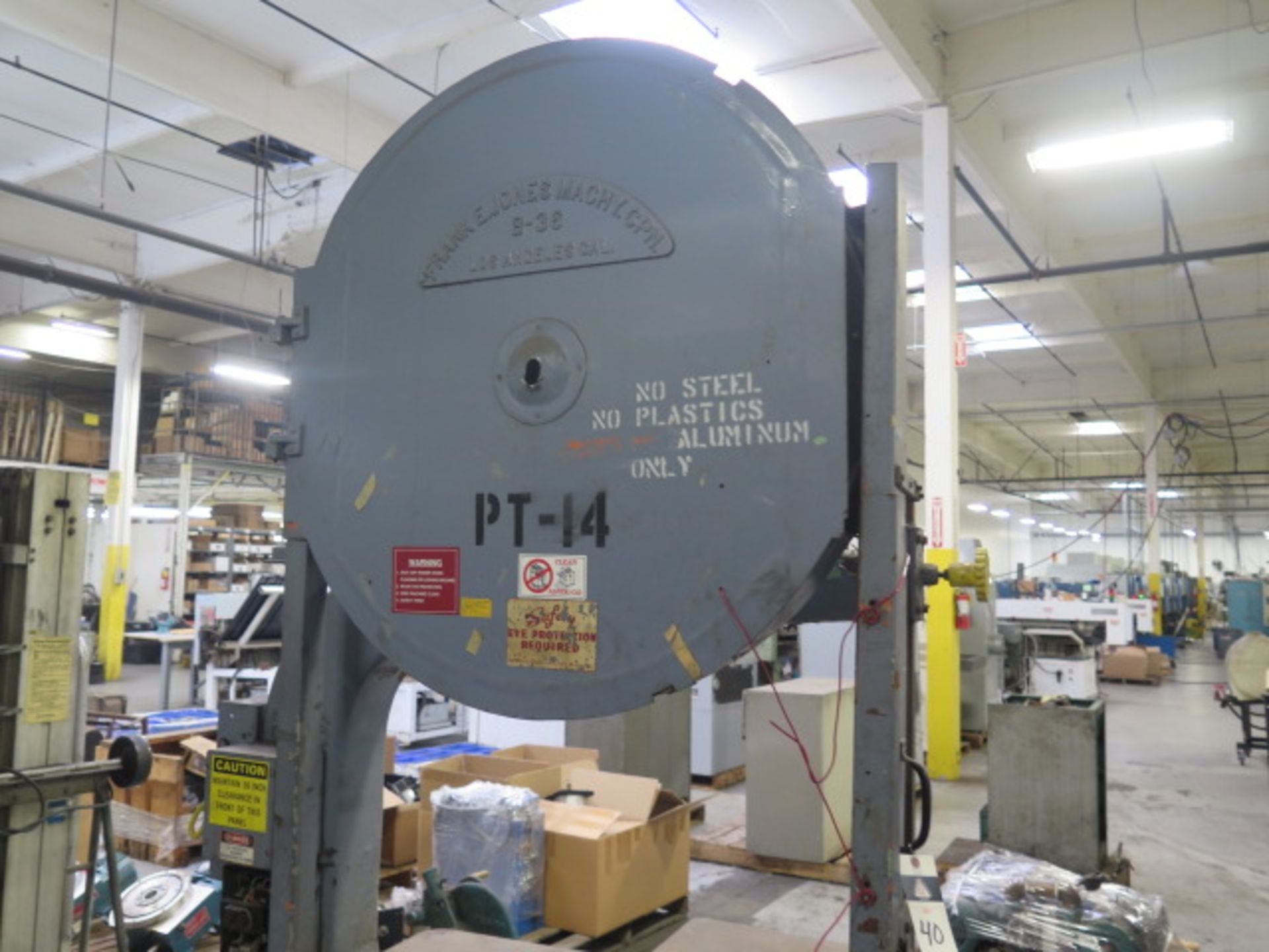 Frank Jones mdl. B-36 36" Vertical Band Saw s/n 3602 w/ 36" x 36" Table - Image 3 of 6