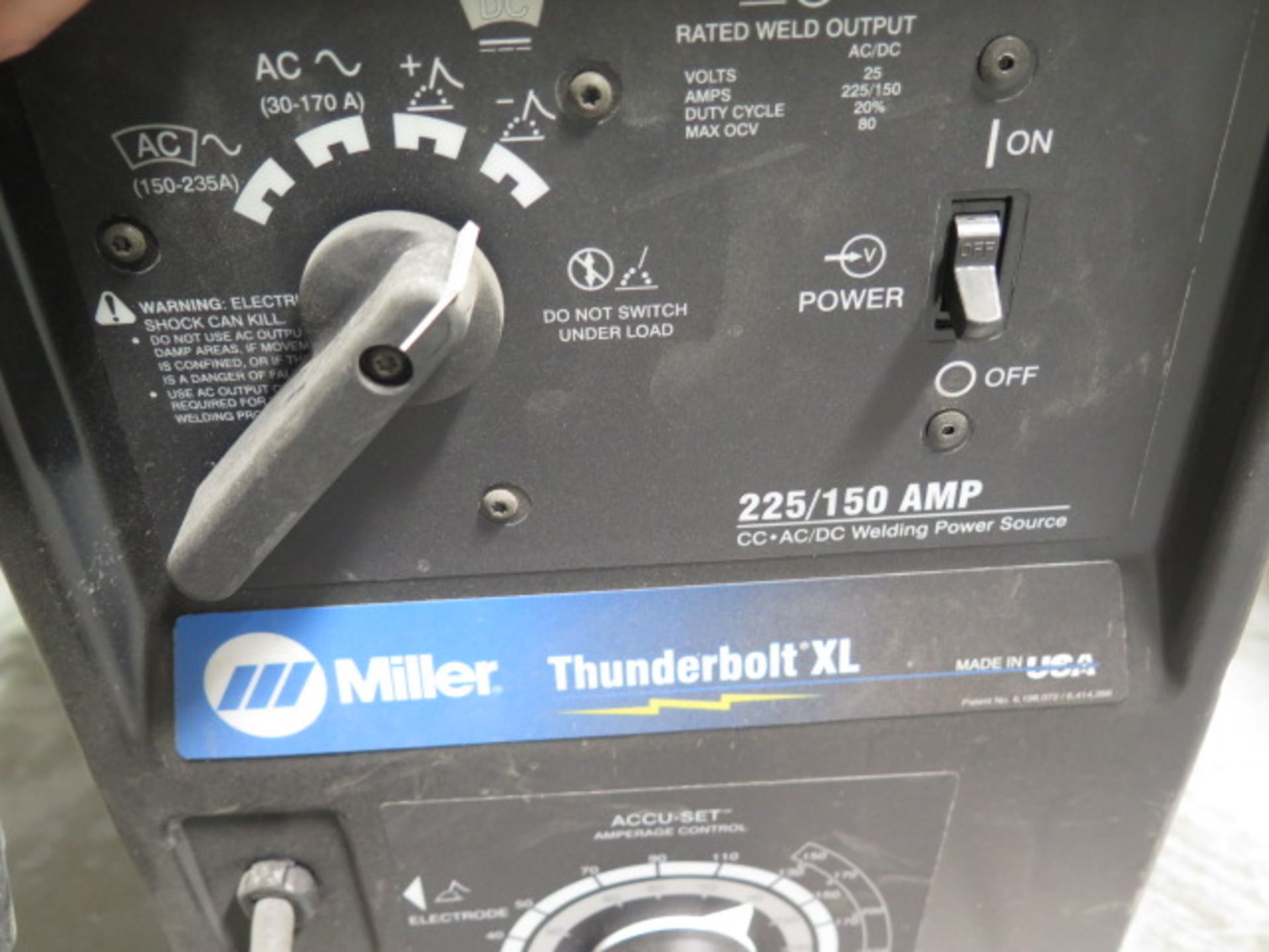 Miller Thunderbolt XL 225/150 Amp CC-AC/DC Arc welding Power Source s/n LH431128Y (BENT CASE) - Image 3 of 6