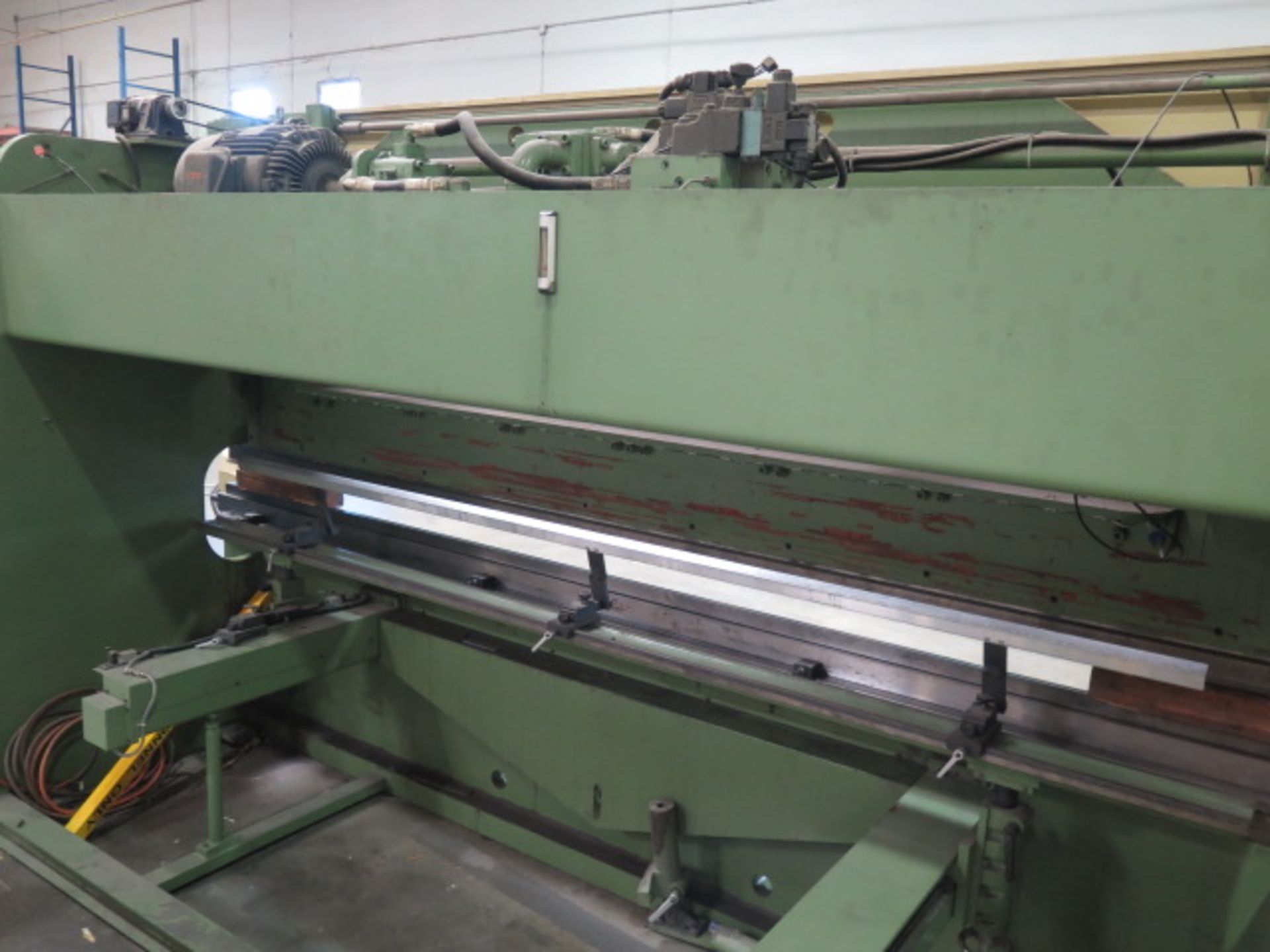 Chicago HPB11040 120 Ton x 13’ CNC Hydraulic Press Brake s/n 324496T w/ Chicago SB-230-A CNC - Image 10 of 14