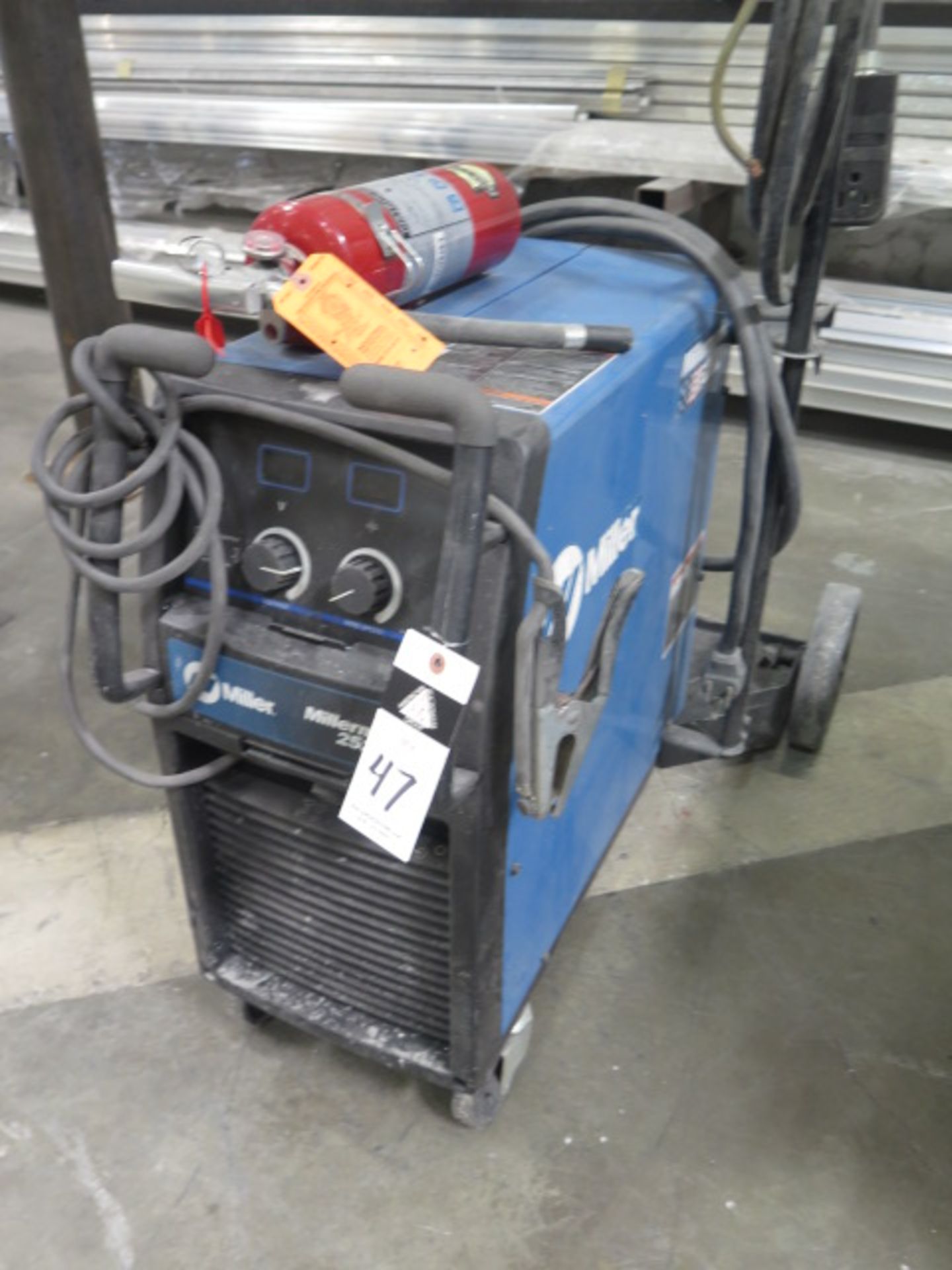 Miller Millermatic 252 Wire Welder s/n LJ140076B