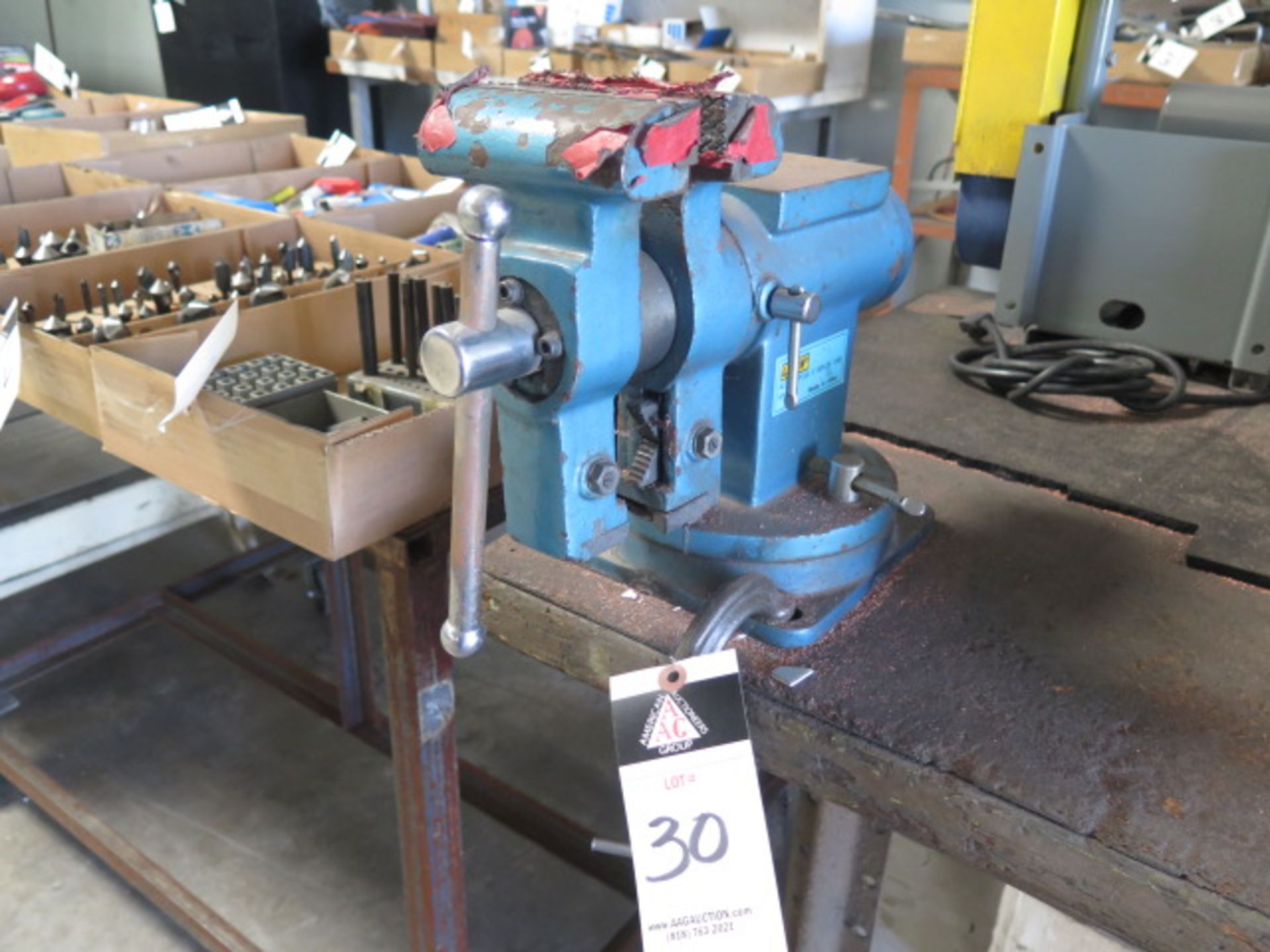 Bench Vise