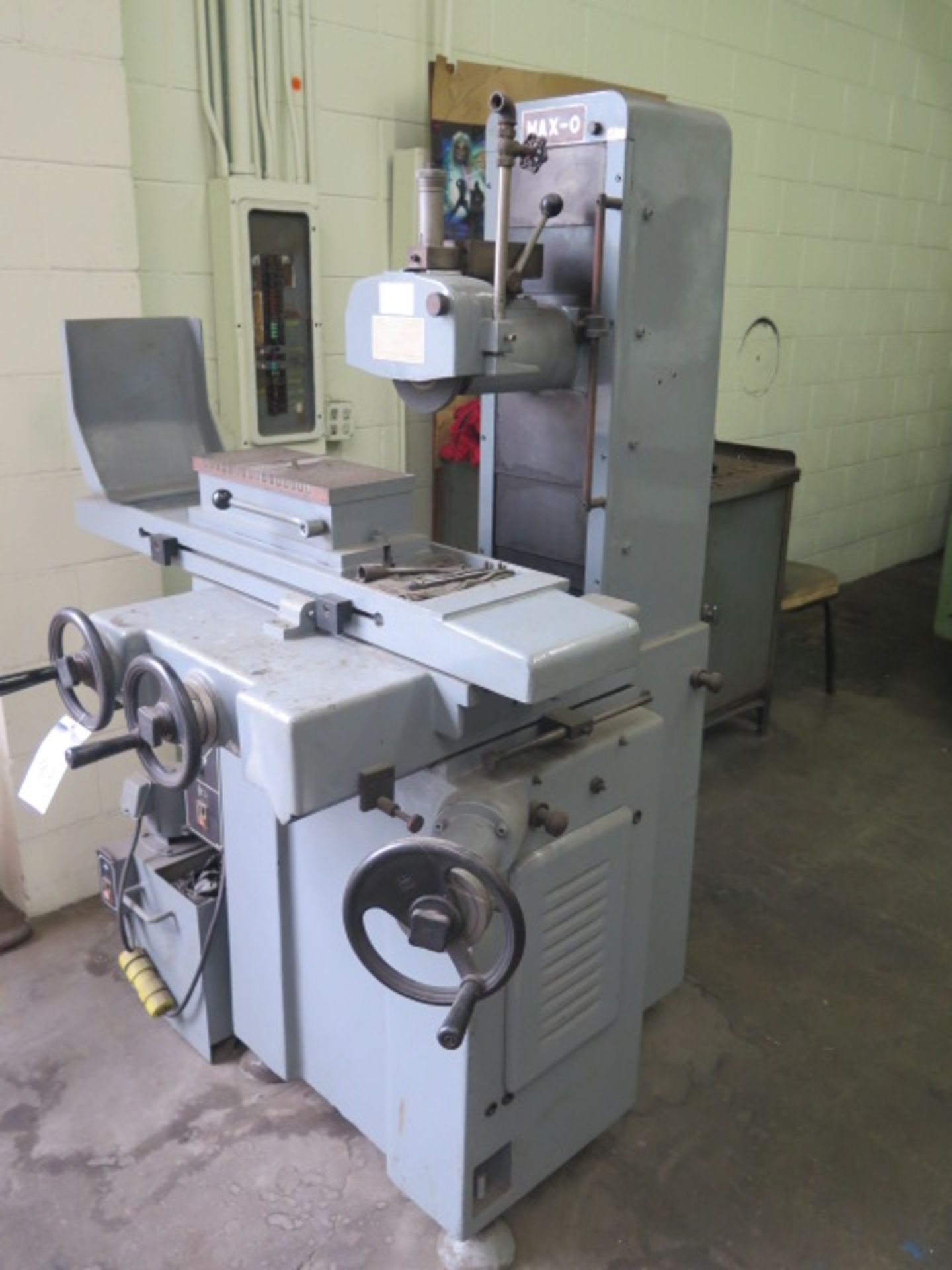Max-O mdl. KGS-200 6” x 14” Surface Grinder s/n 780923-3 w/ Magnetic Chuck, Wheel Dresser, Coolant - Image 2 of 8