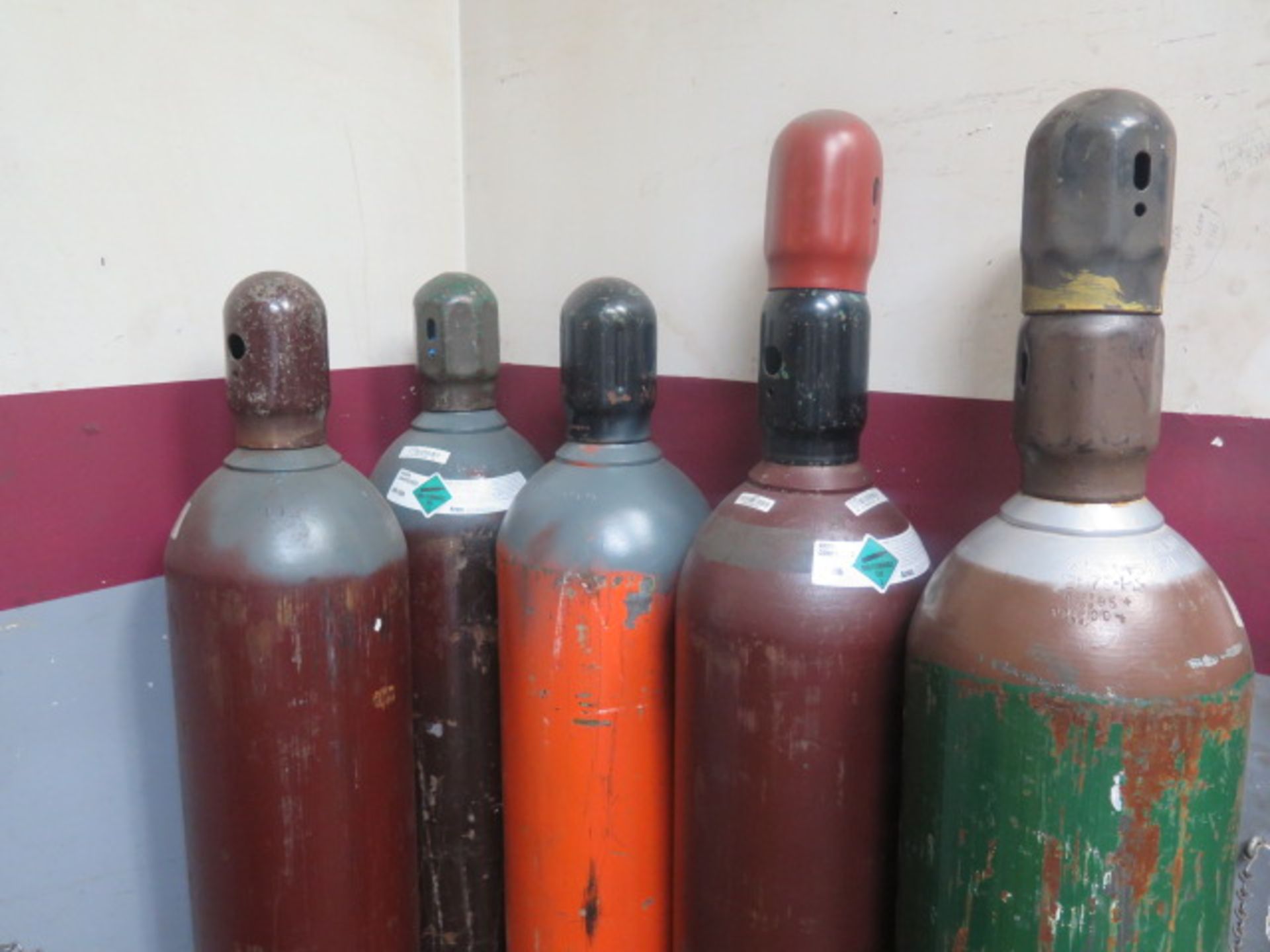 Welding Tanks (5) - Image 2 of 2