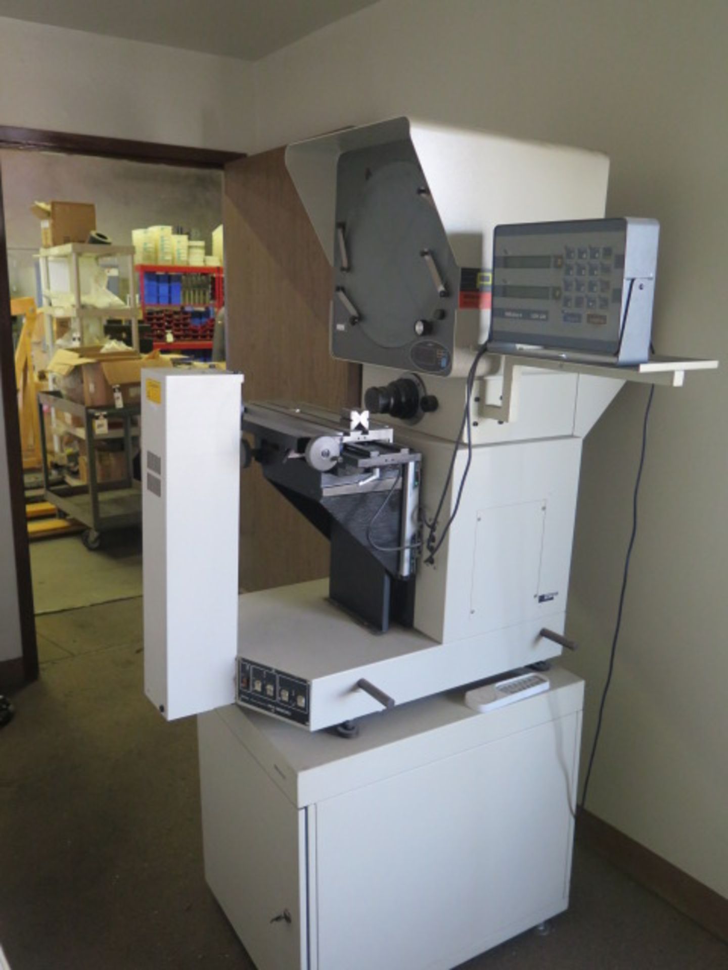 Mitutoyo PH-3500 14” Optical Comparator s/n 750161 w/ Mitutoyo UDR-220 Programmable DRO, Digital