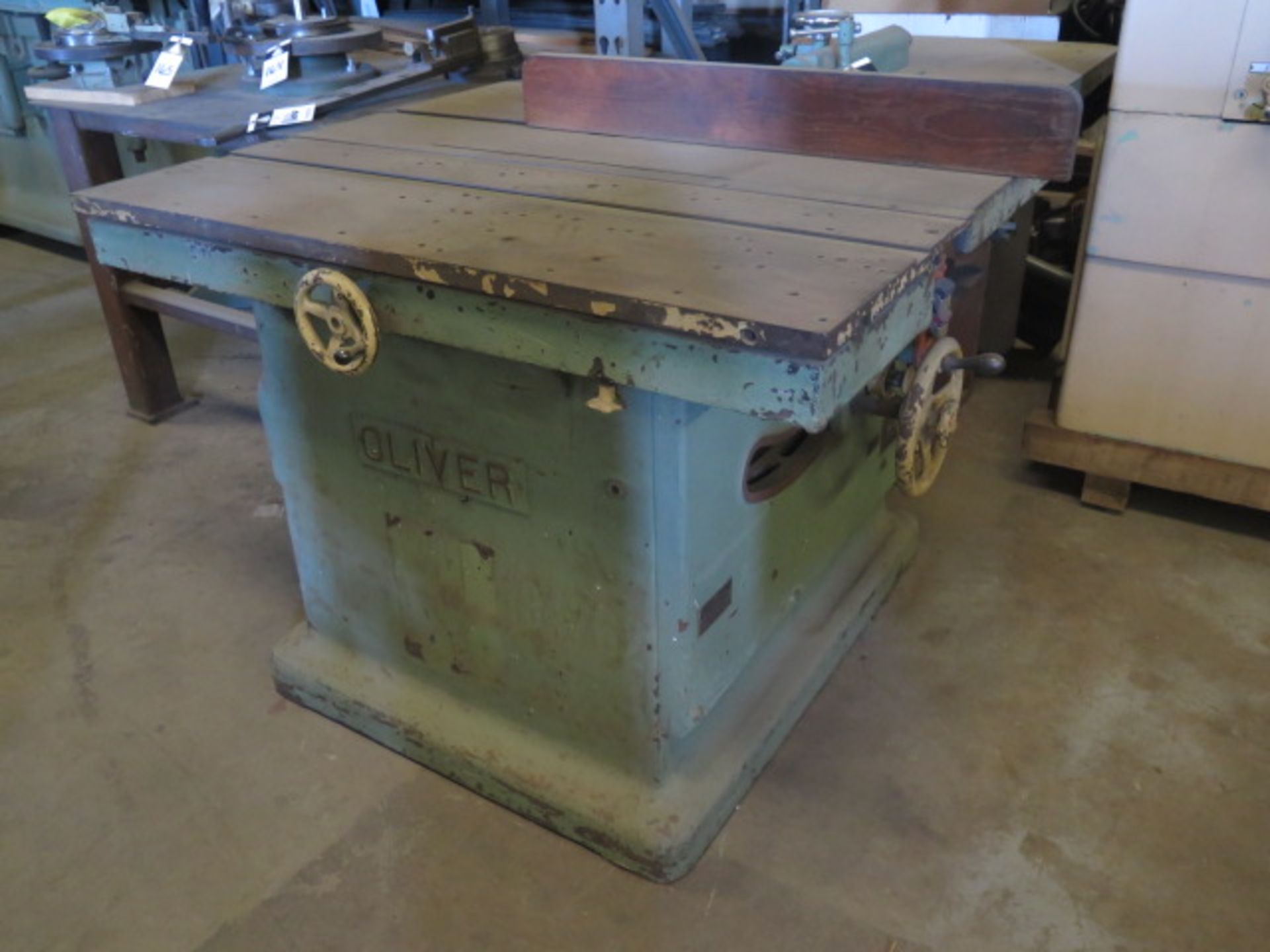 Oliver mdl. 88D 16” Sliding Table Tilting Arbor Table Saw s/n 76078 w/ 17 ½” x 44 ½” Table, Fence