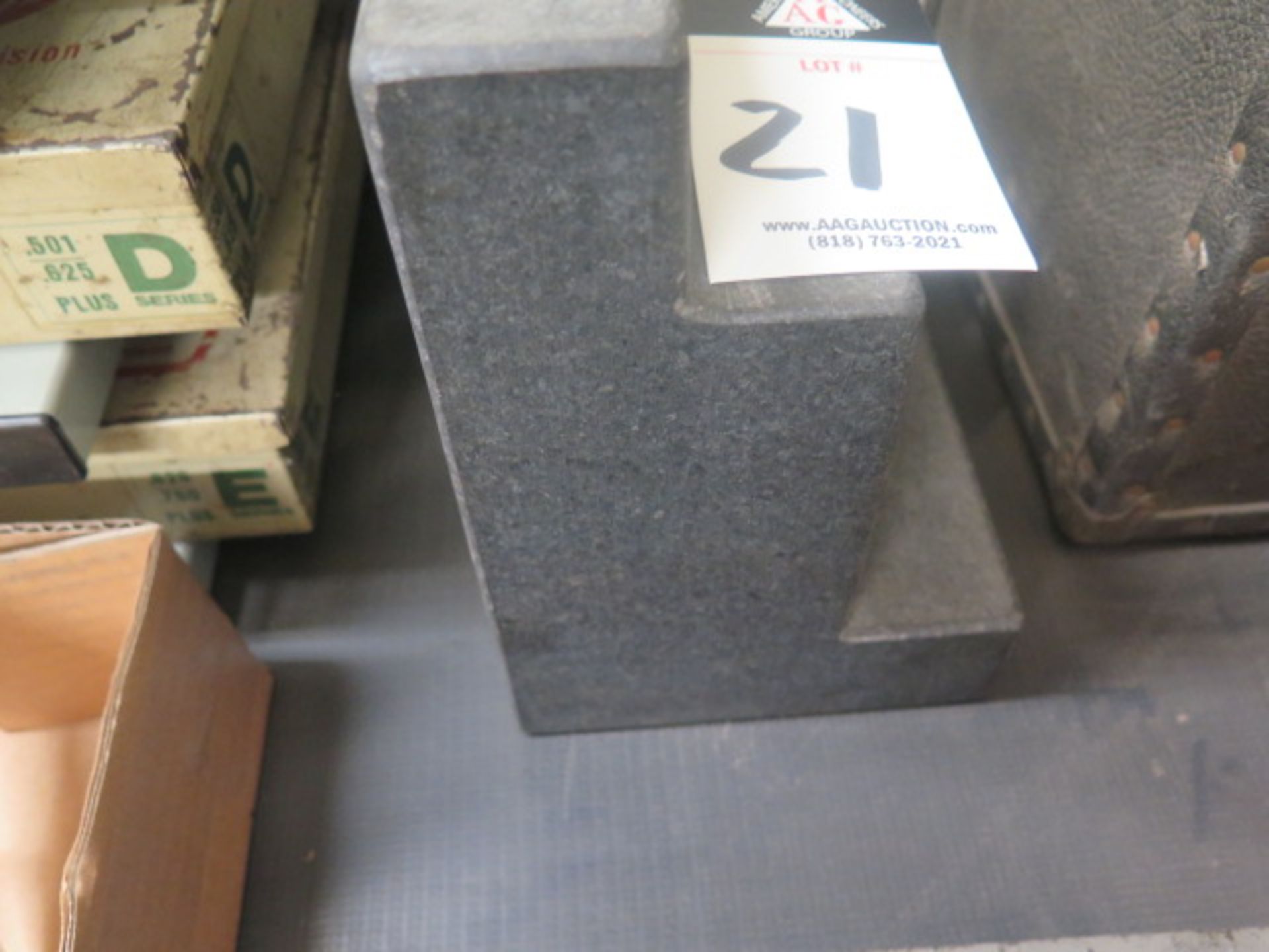 6" x 9" x 12" Granite Step Block - Image 2 of 2