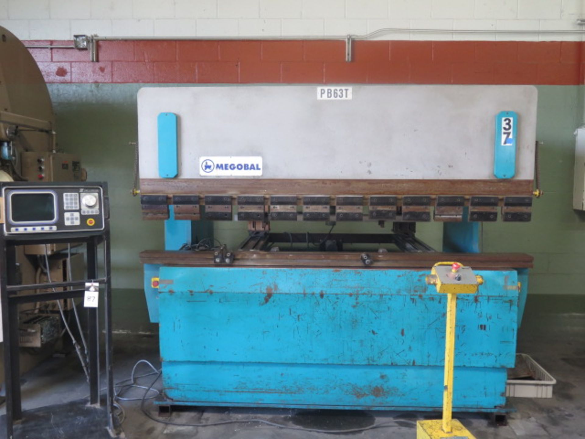 Megobal PB63T 63 Ton x 98” CNC Press Brake w/ Comp-U-Bend MDD5-61000 Controlled Back Gaging, 98 ½”