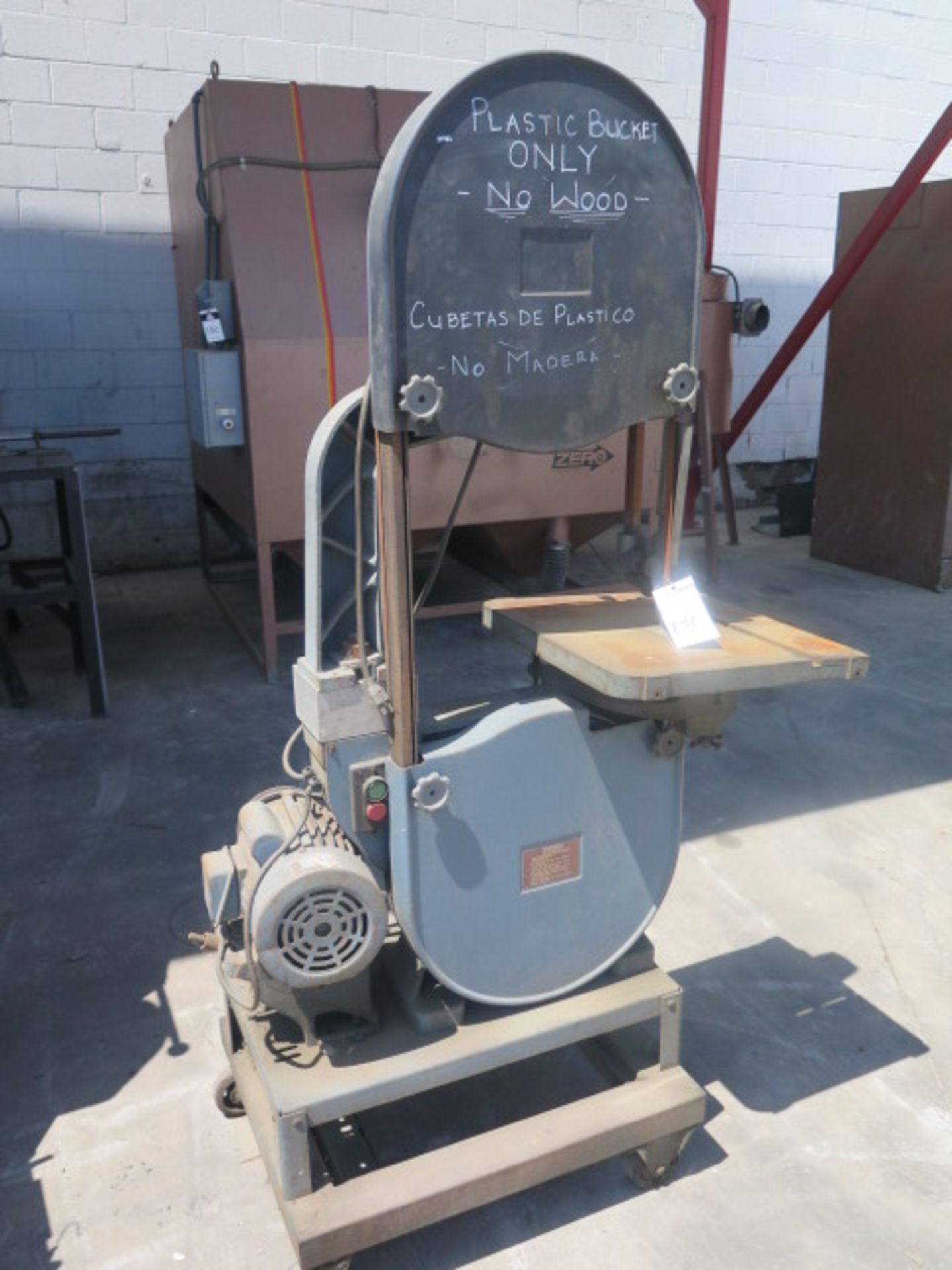 Vertical Band Saw